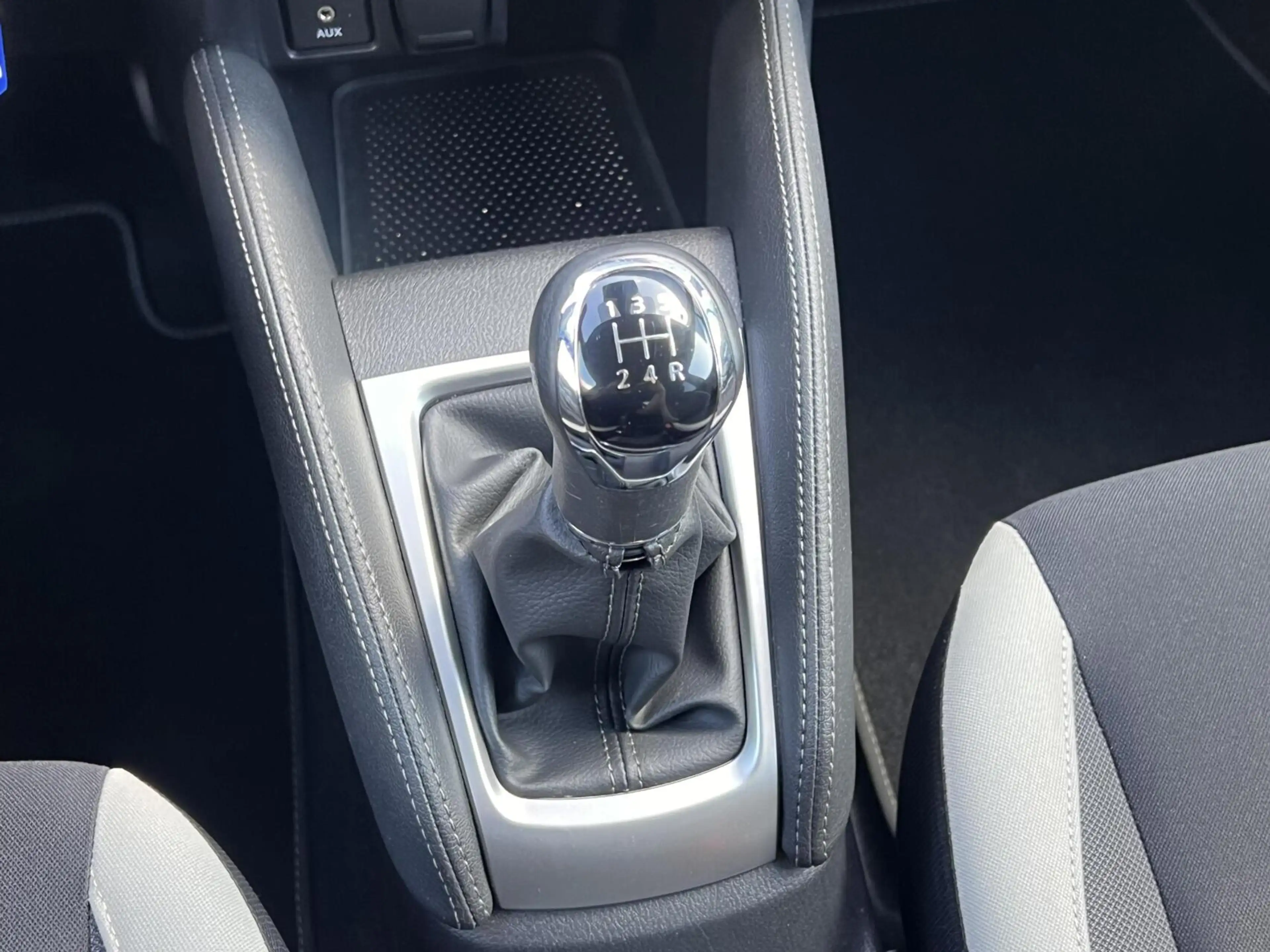 Nissan Micra 0.9 IG-T N-Connecta Goed onderhoud NLauto NAP — photo 28