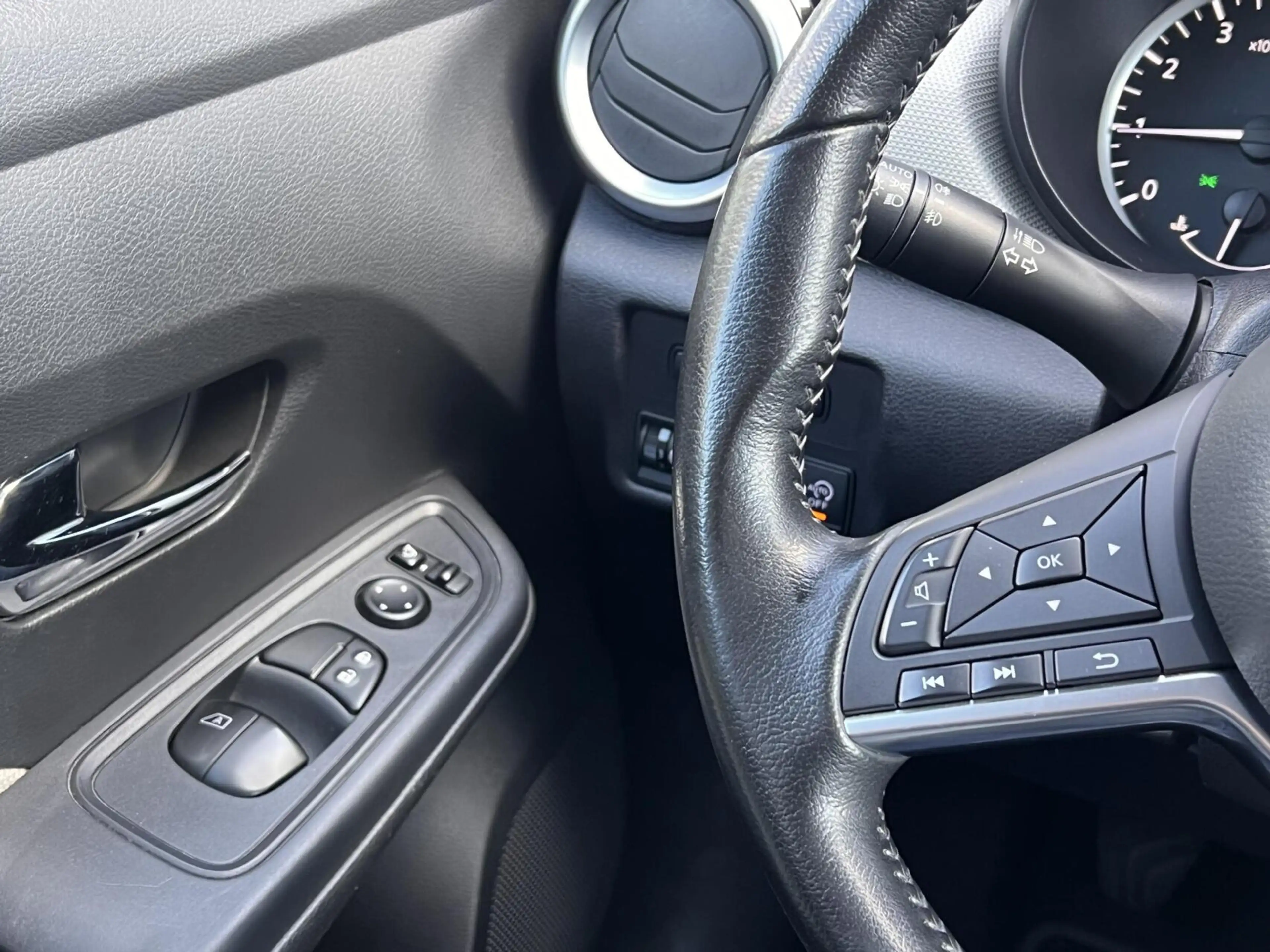 Nissan Micra 0.9 IG-T N-Connecta Goed onderhoud NLauto NAP — photo 31