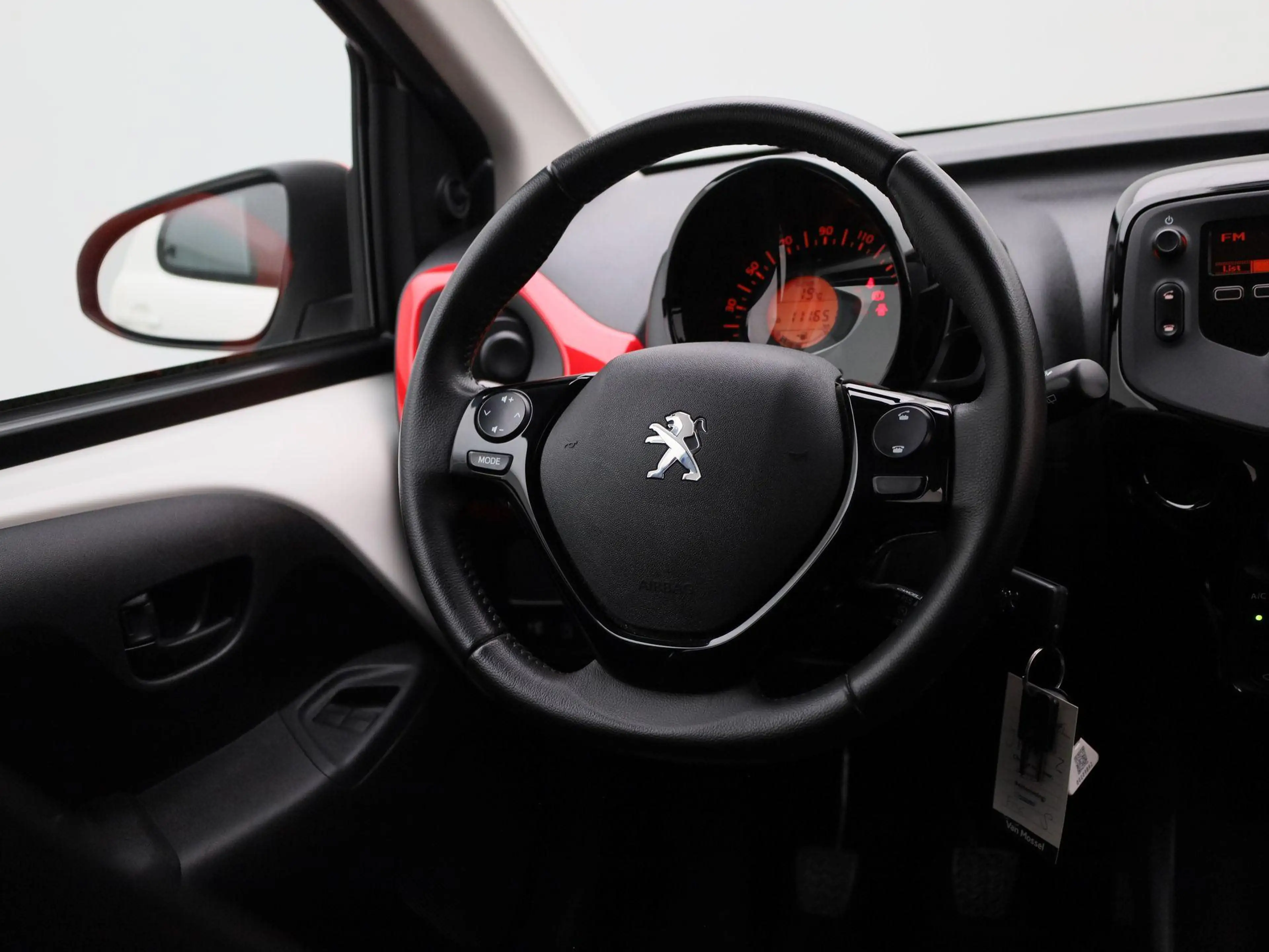 Peugeot 108 1.0 e-VTi Envy | AIRCONDITIONING | 5 DEURS | LICHT — photo 9