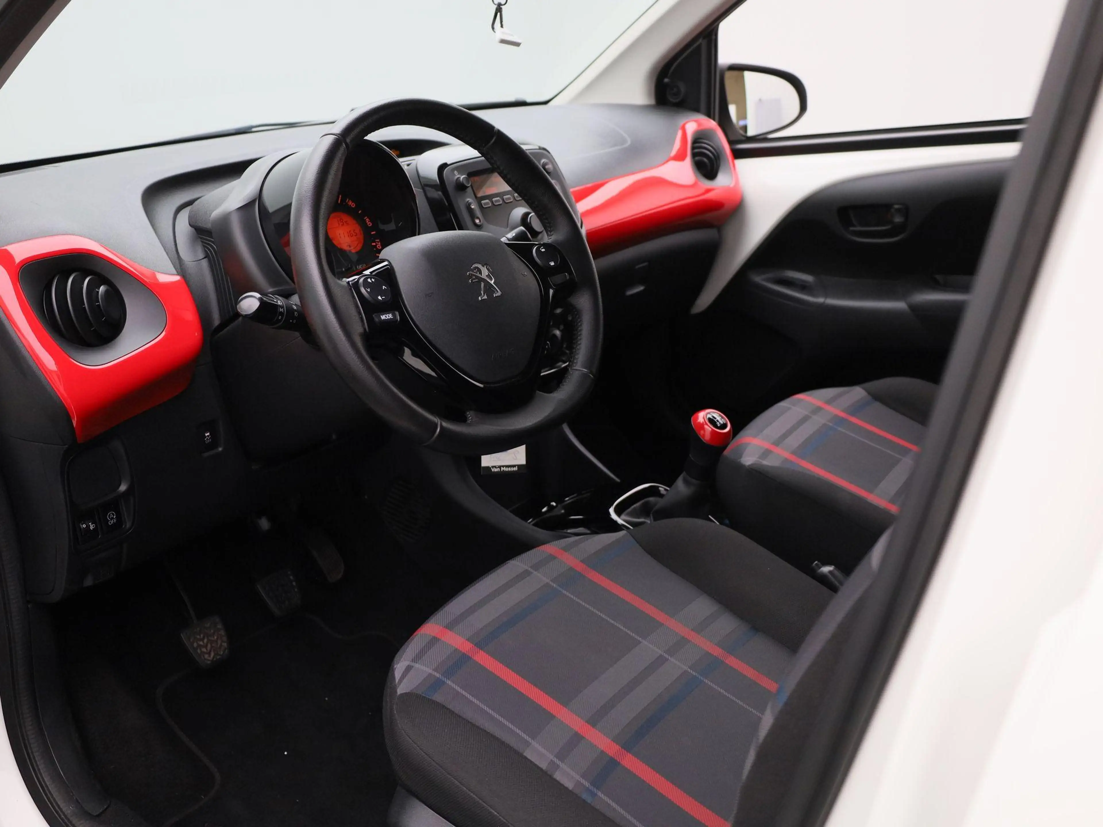 Peugeot 108 1.0 e-VTi Envy | AIRCONDITIONING | 5 DEURS | LICHT — photo 15