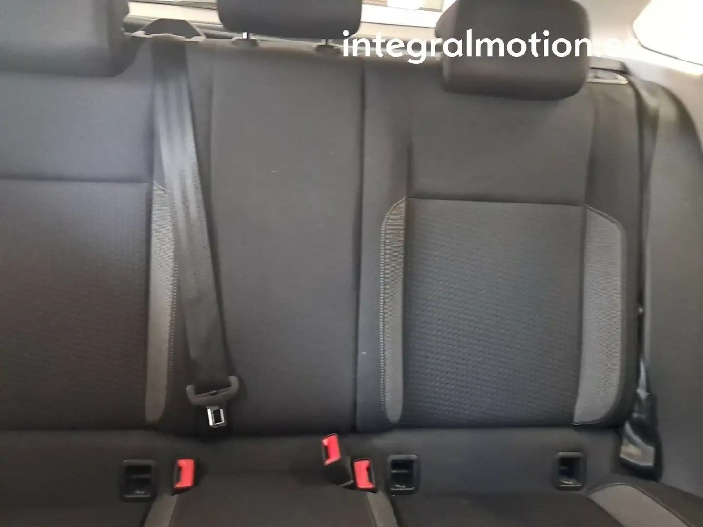 Volkswagen Taigo 1.0 TSI Life 81kW Burdeos - 2