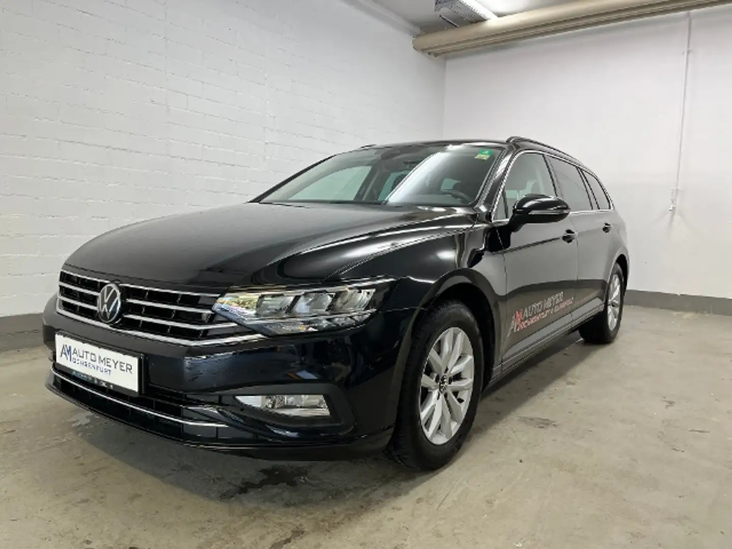 Volkswagen Passat Variant 2.0 TDI DSG Business Navi LED AHK ACC Schwarz - 2