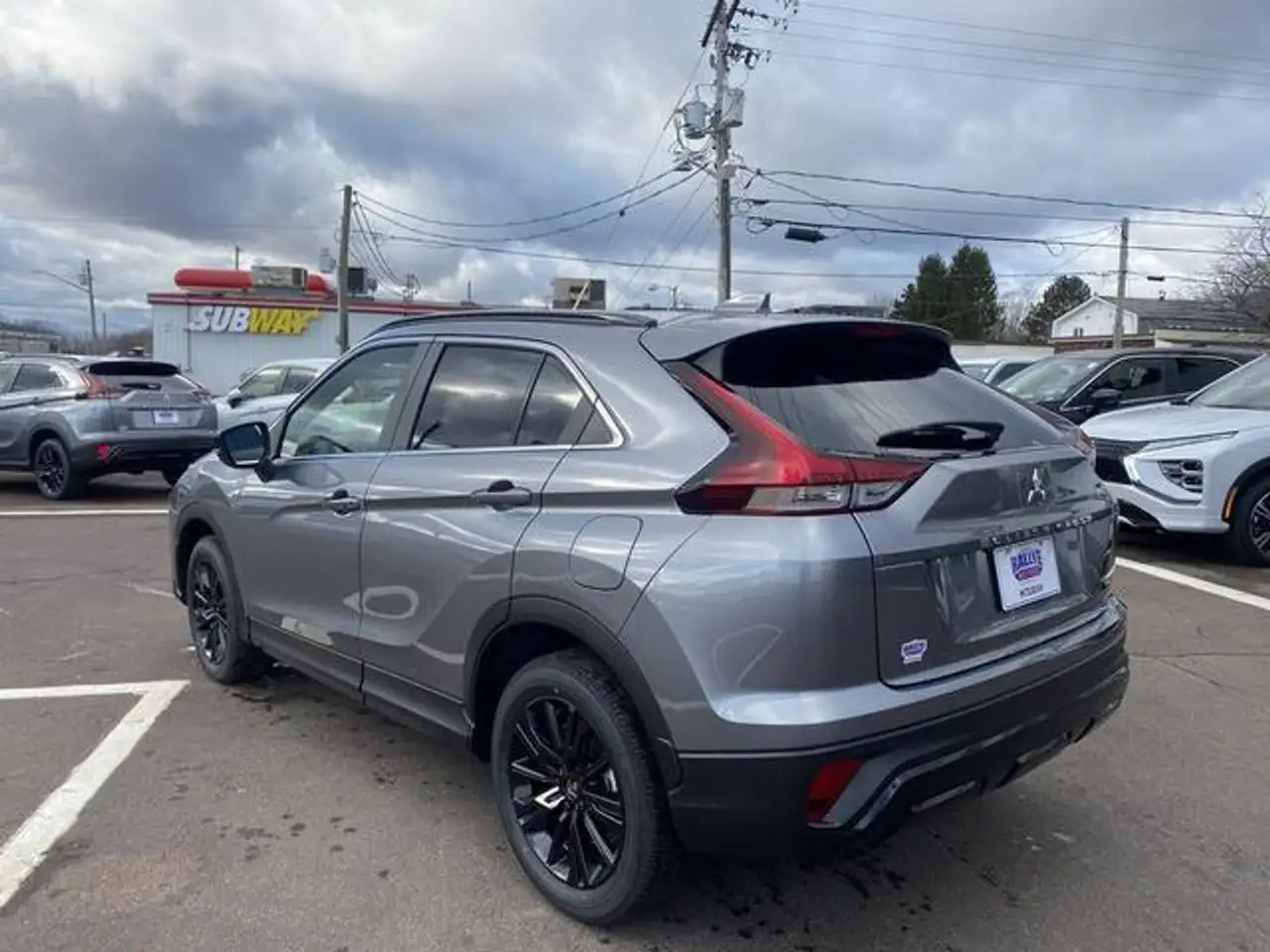 Mitsubishi Eclipse Cross снимка Mitsubishi Eclipse Cross