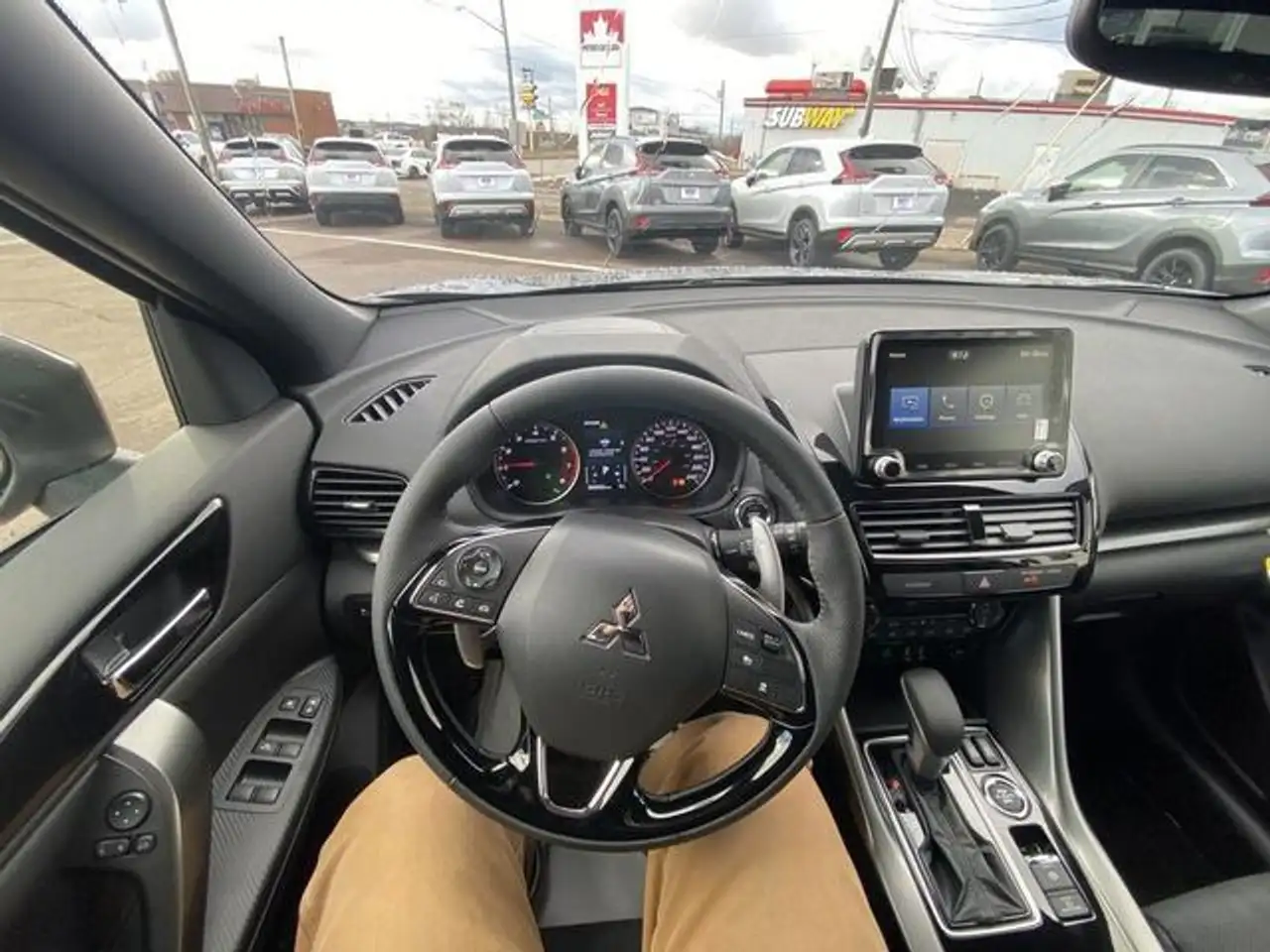 Mitsubishi Eclipse Cross снимка Mitsubishi Eclipse Cross