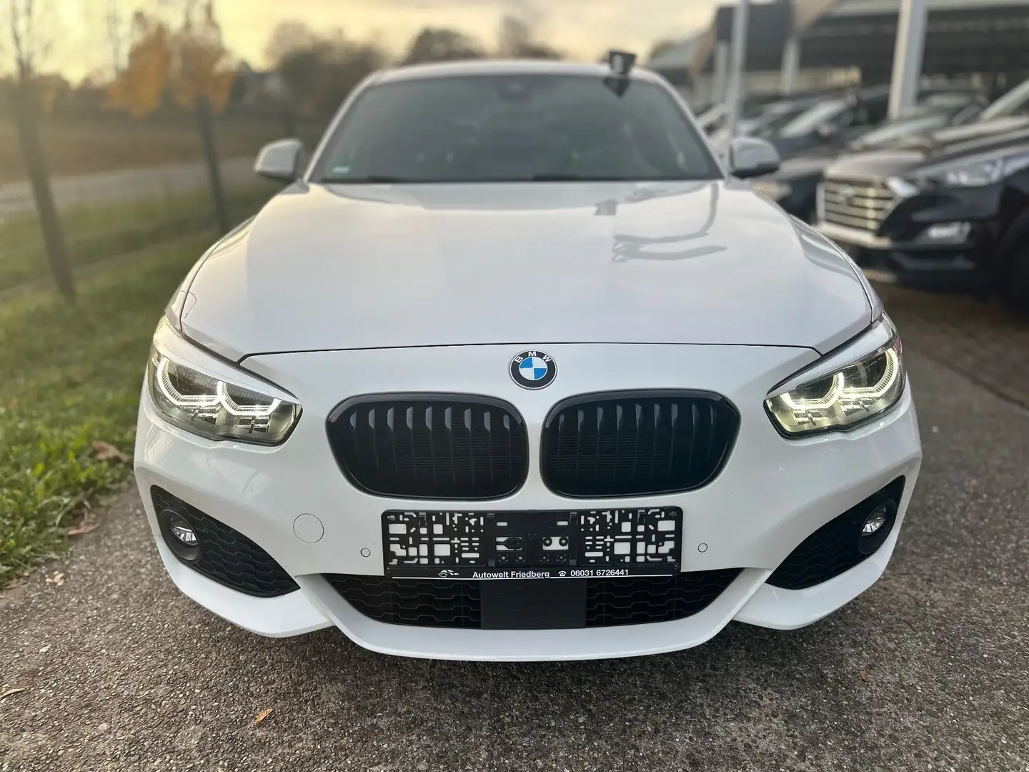 BMW 120 i Edition*M-Sport*Shadow*KAMERA*GARANTIE*APPLE CA Weiß - 2