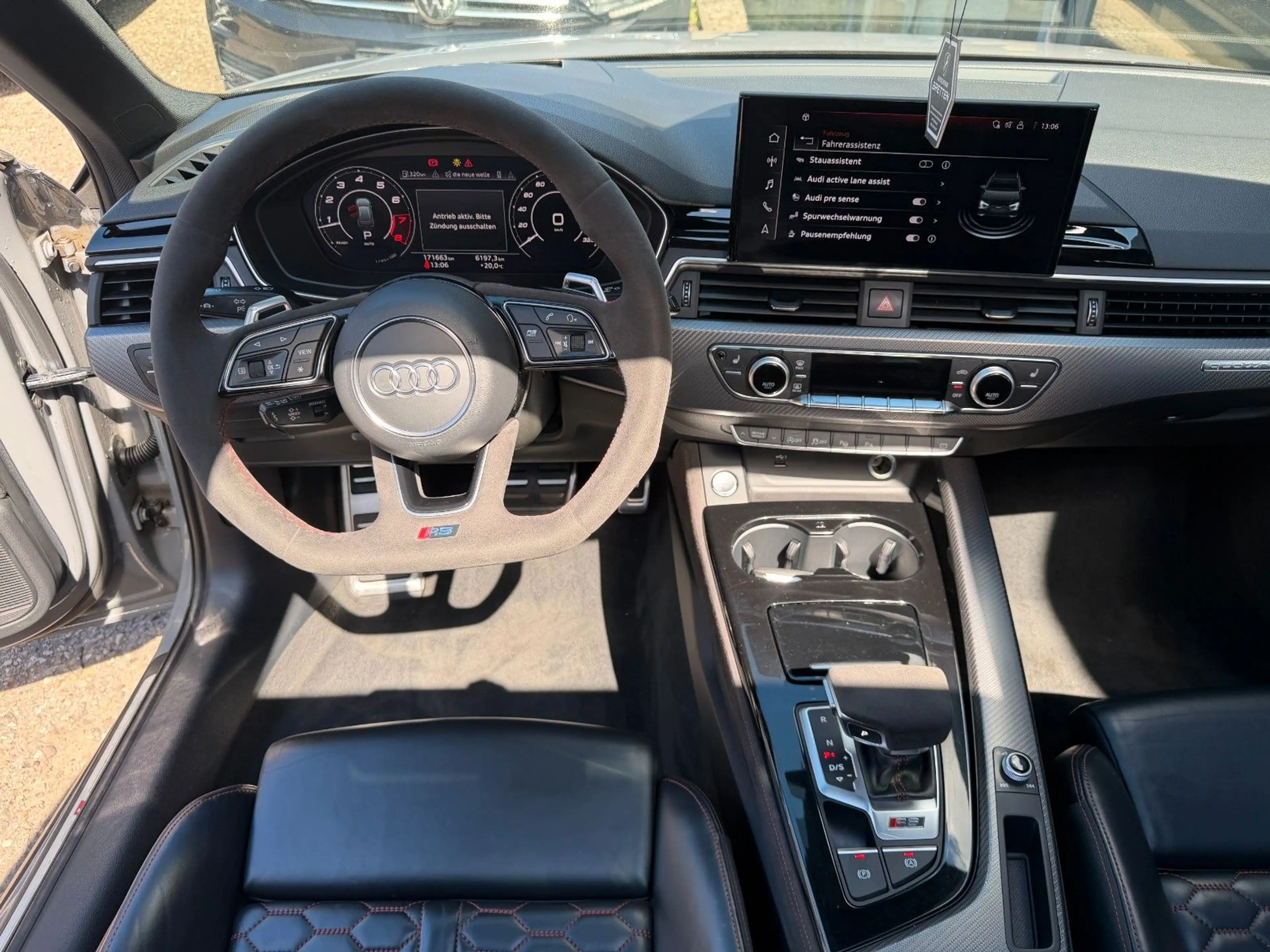 Audi RS4 Avant Pano*Quattro*HuD*ACC*360°*B&O*Matrix — photo 13