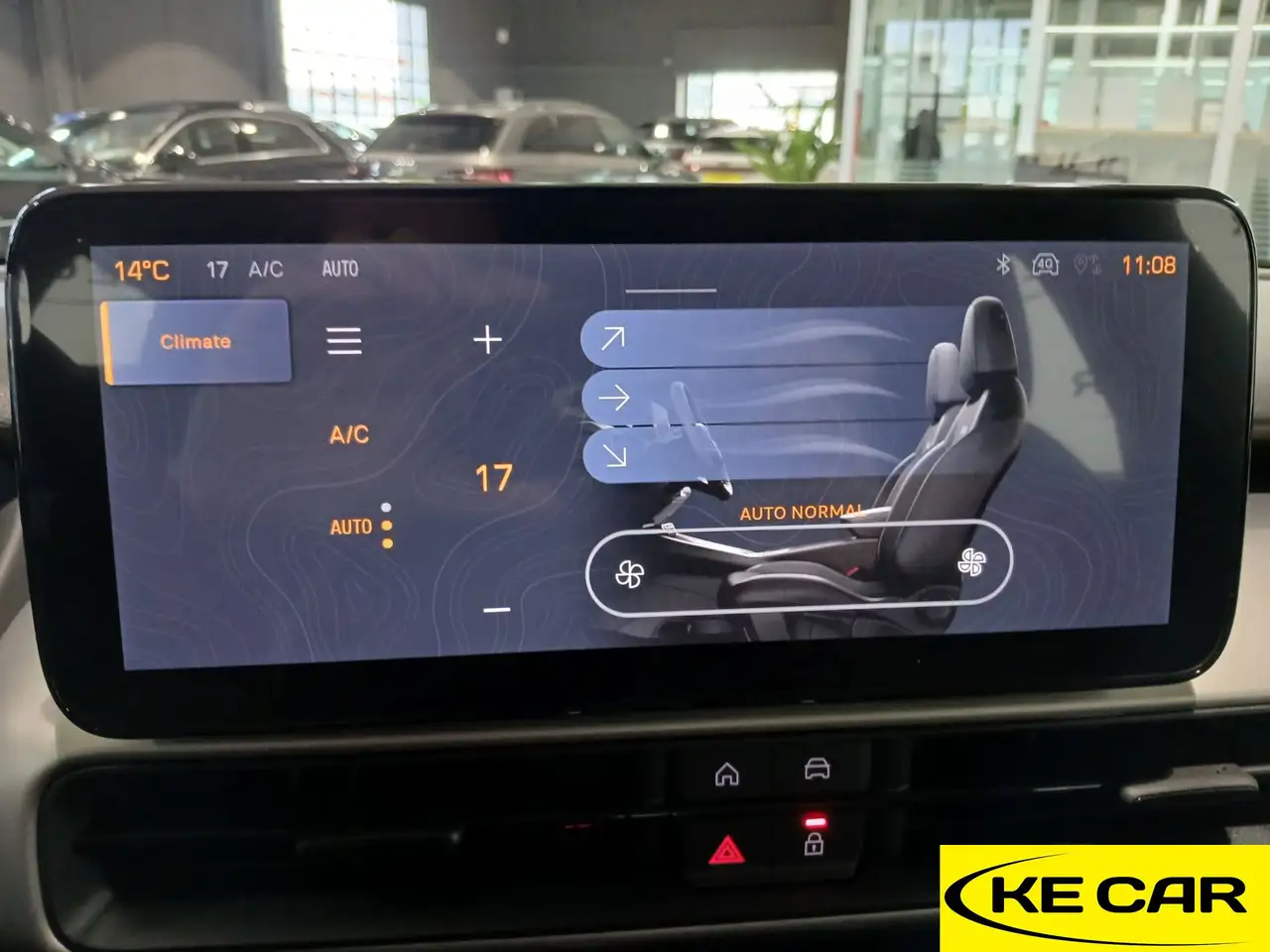 Jeep Avenger 1.2 MHEV 4xe Upland - PROMO JEEP 12