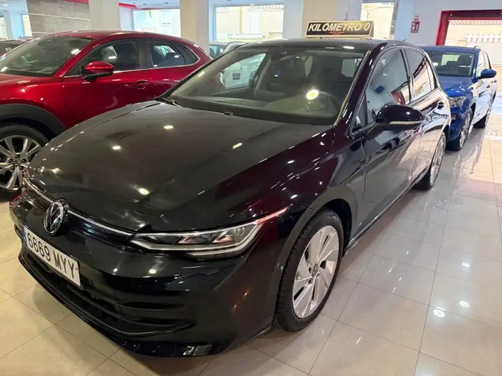 Volkswagen Golf 2025, foto 5