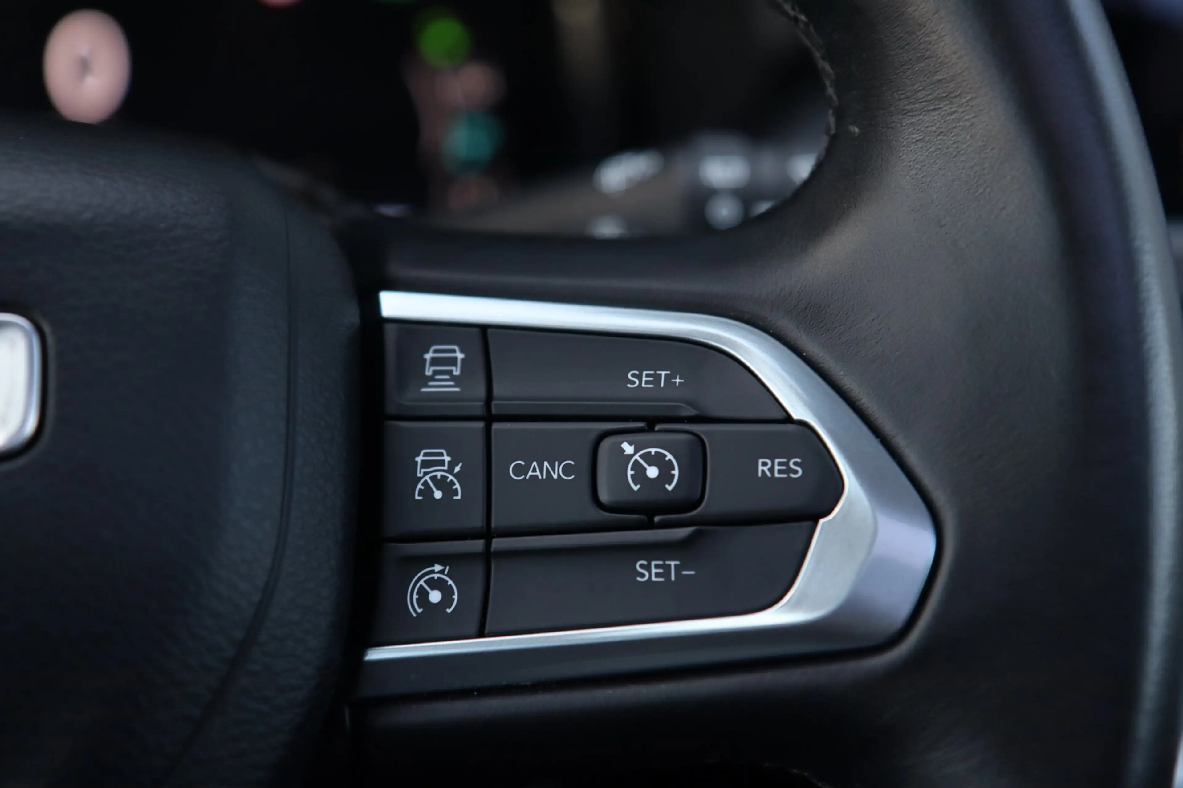 Jeep Compass 4xe 240 Plug-in Hybrid Electric S / PANO / ACC / K — photo 12