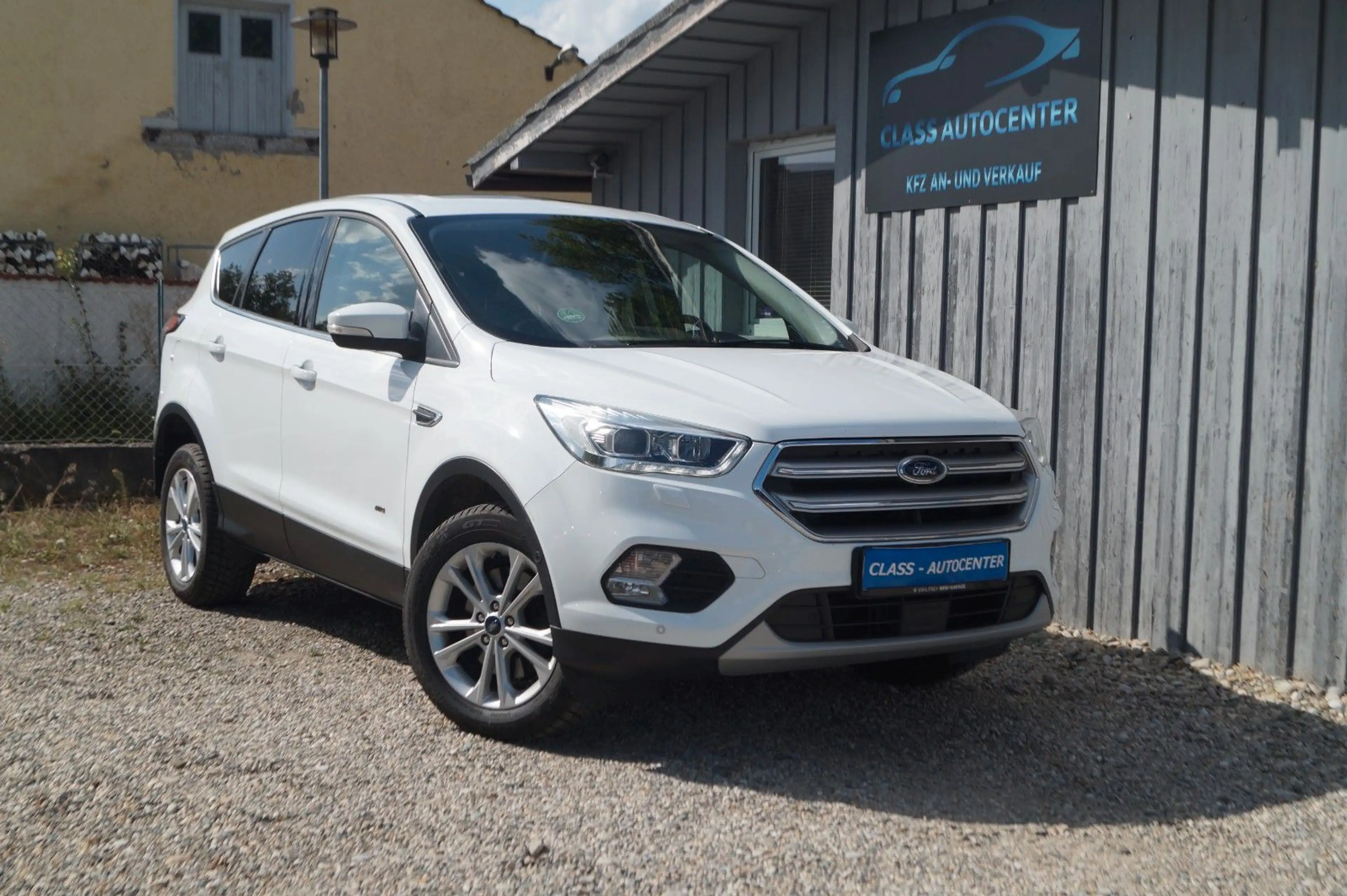 Ford Kuga Titanium 4WD|ACC|Autom.|Pano|AHK|