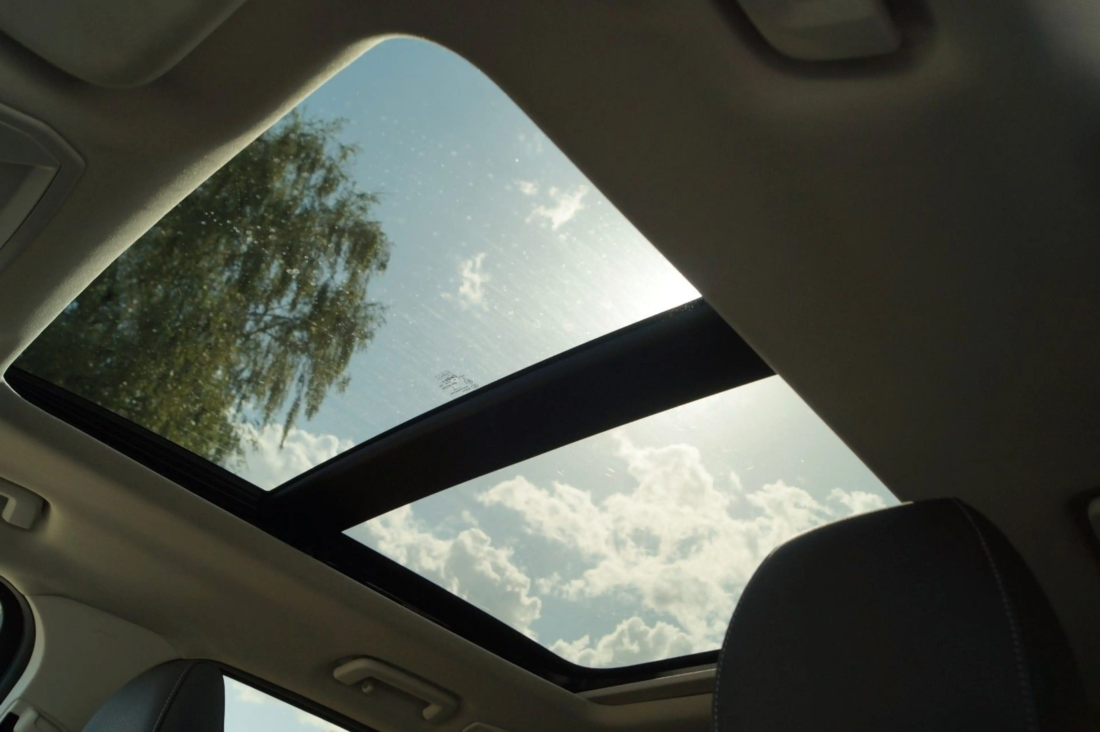 Ford Kuga Titanium 4WD|ACC|Autom.|Pano|AHK| — photo 14
