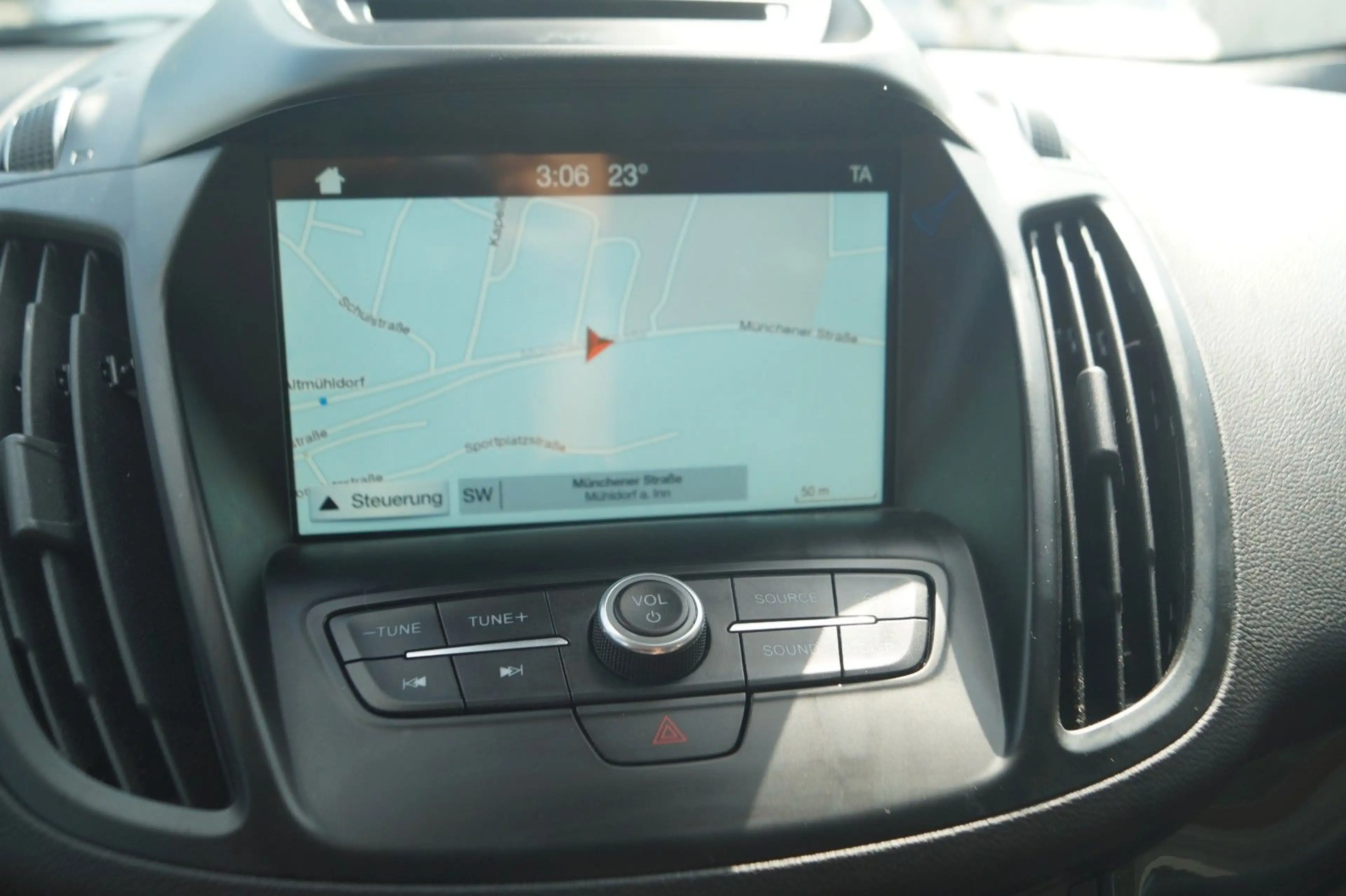 Ford Kuga Titanium 4WD|ACC|Autom.|Pano|AHK| — photo 15