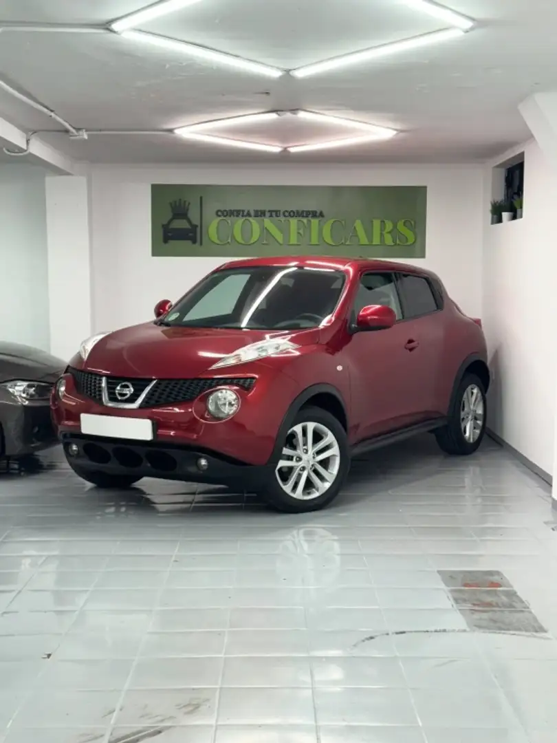 Nissan Juke 1.6i Tekna Premium Red - 1