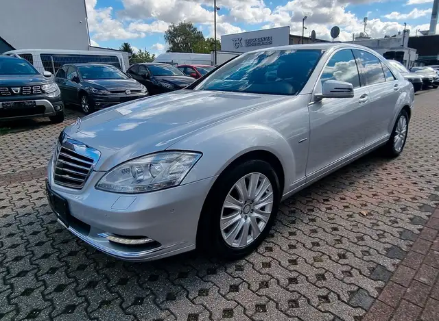 Mercedes-Benz S 350 BlueTec 4Matic-ACC-KAMERA-EUR6-TOTENWINKEL