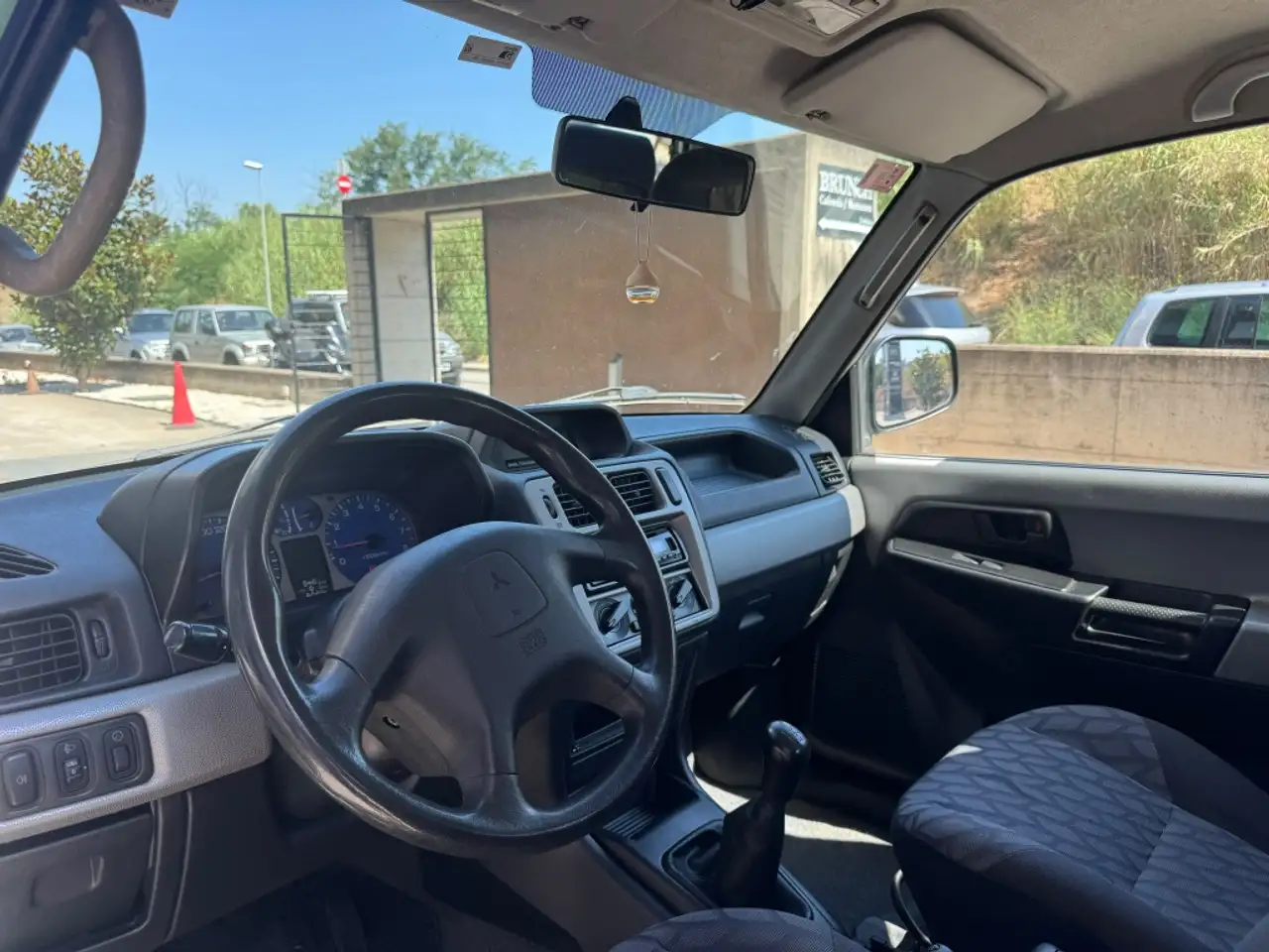 Mitsubishi Montero iO 1.8 GDI Base, foto 9