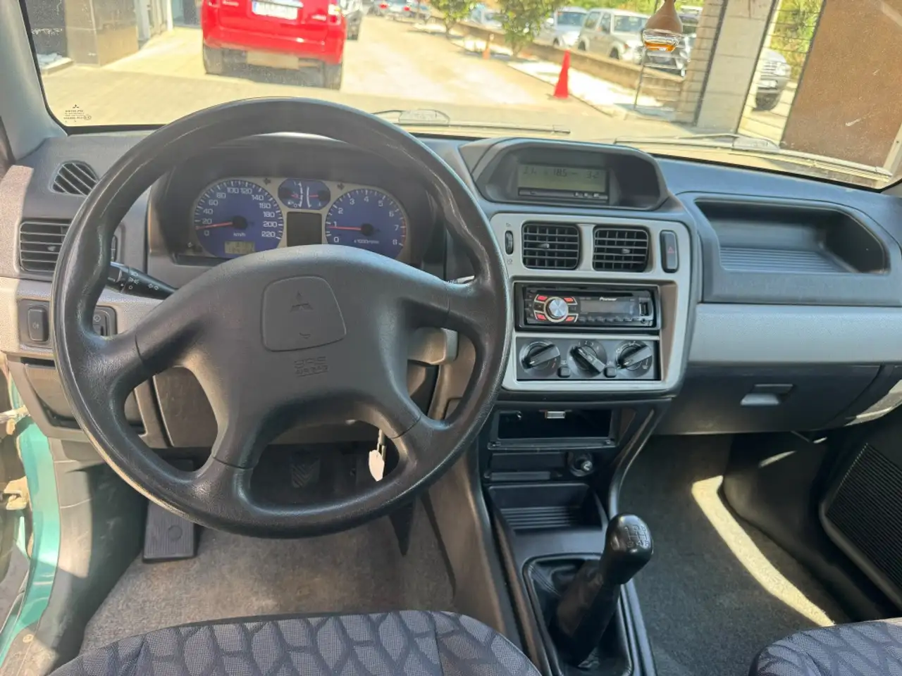 Mitsubishi Montero iO 1.8 GDI Base, foto 11