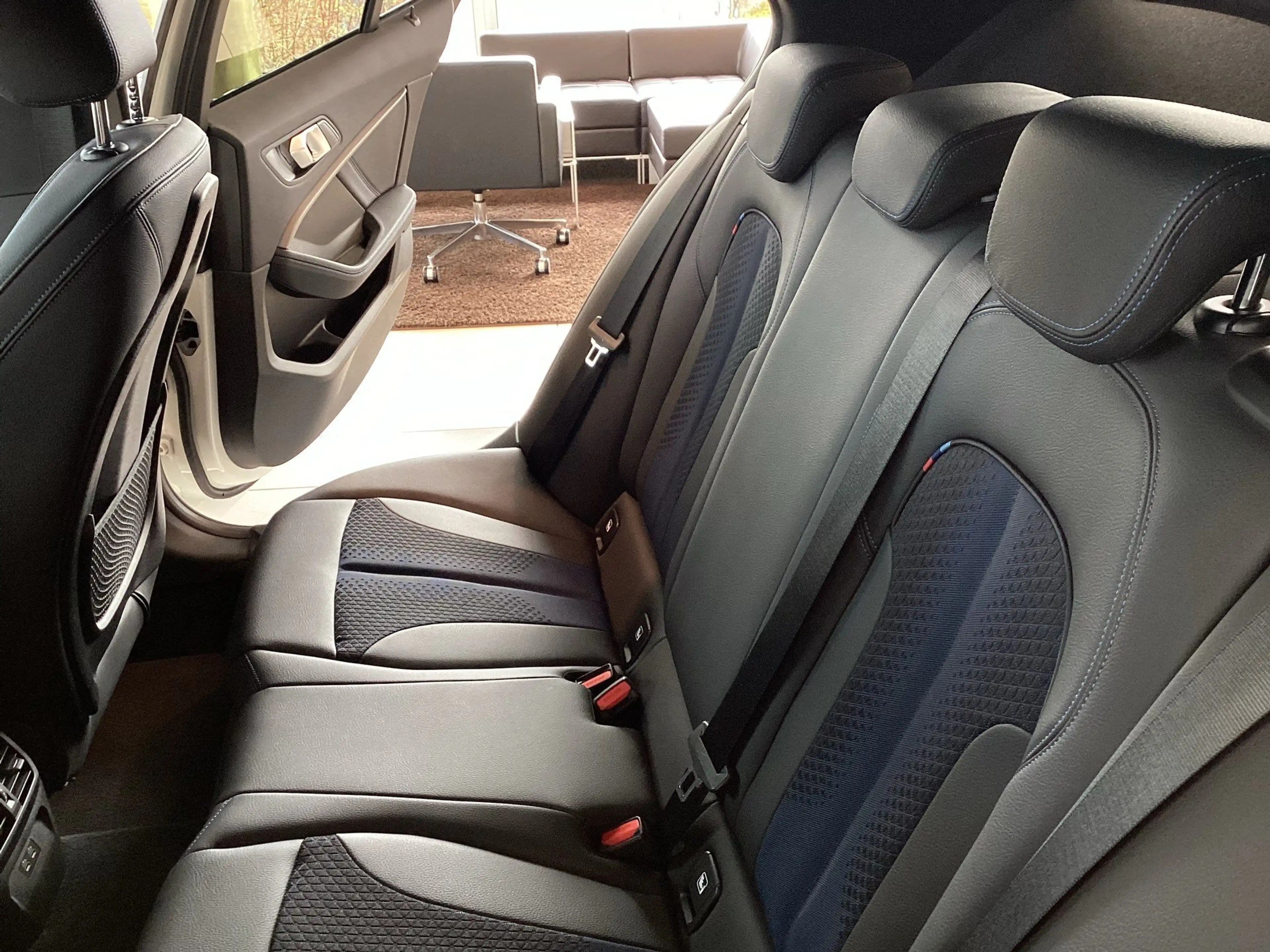 BMW 135 M135i xDrive Hatch — photo 14
