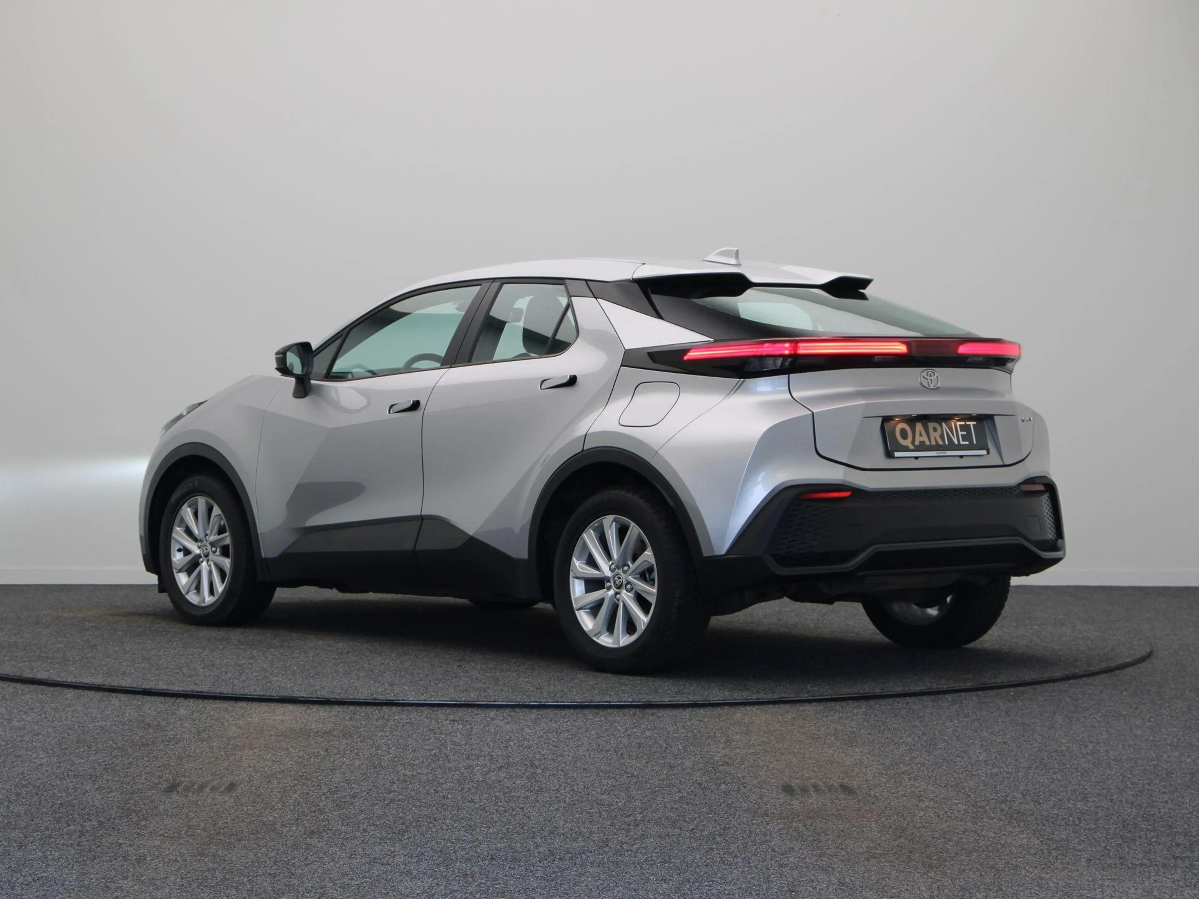 Toyota C-HR 1.8 Hybrid 140 Active | Stoel- en stuurwielverwarm — photo 2