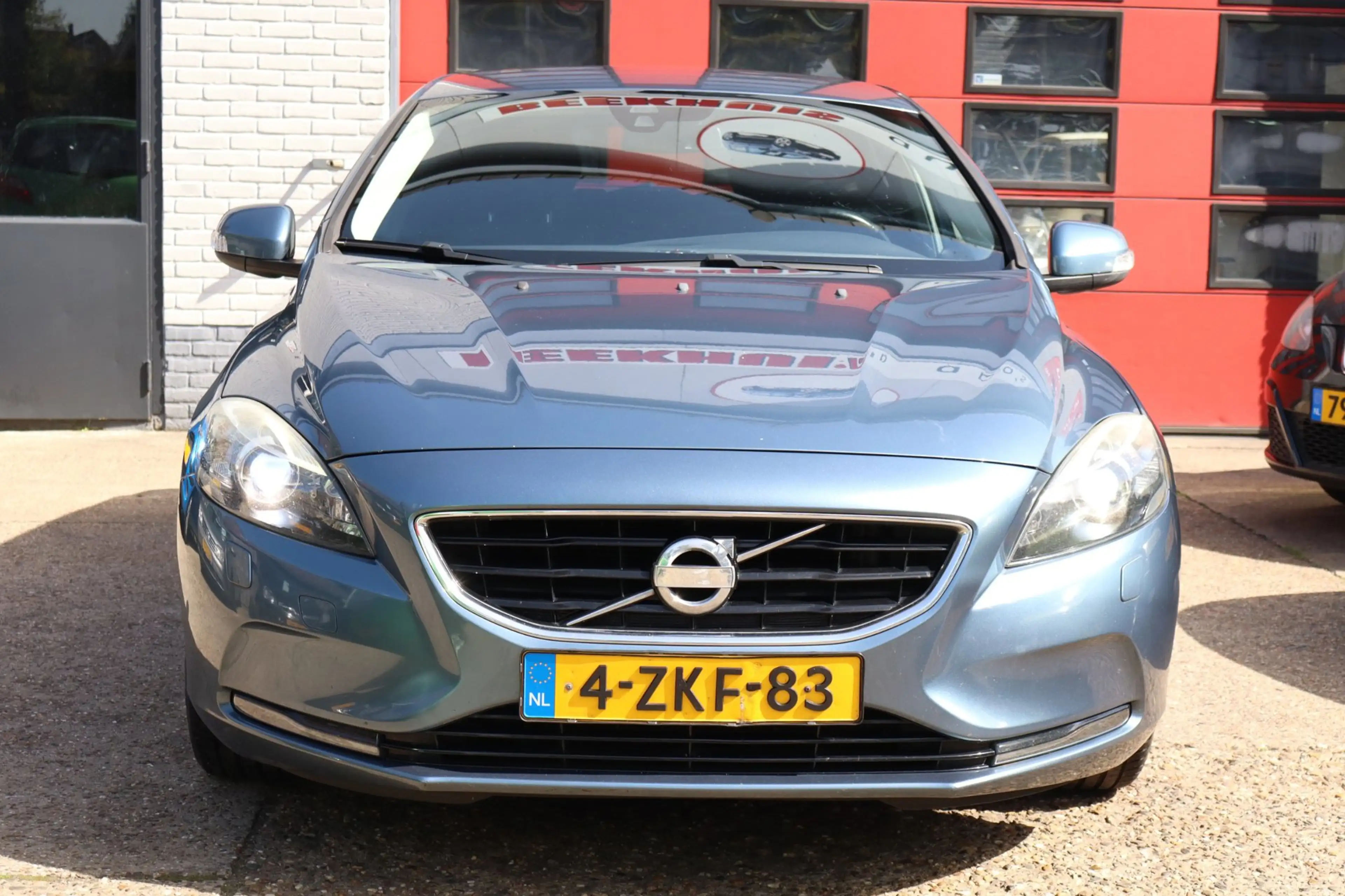 Volvo V40 1.6 T2 Summum - Navi - Stoelverwarming — photo 2