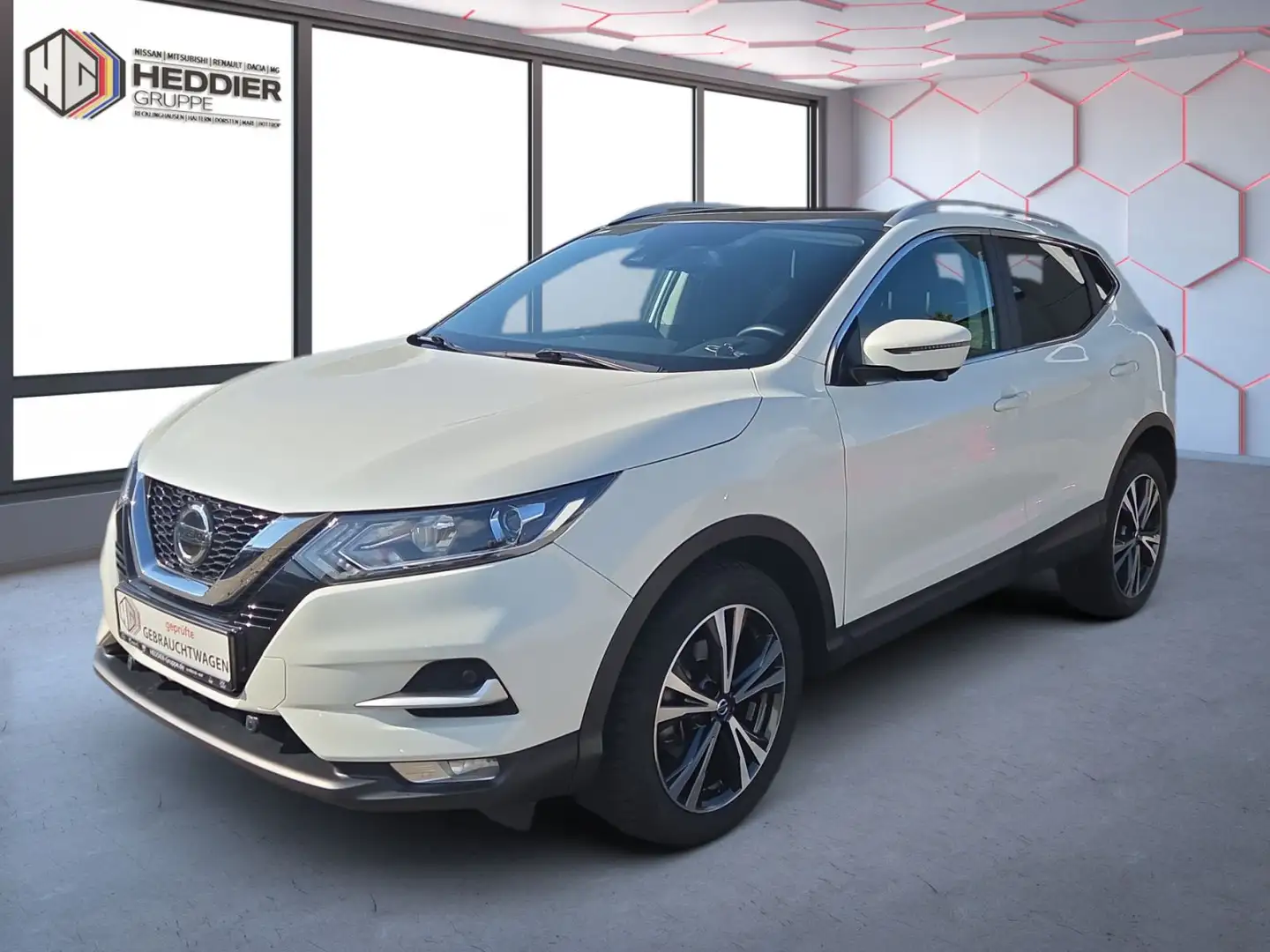 Nissan Qashqai Zama 1.3 Automatik White - 1