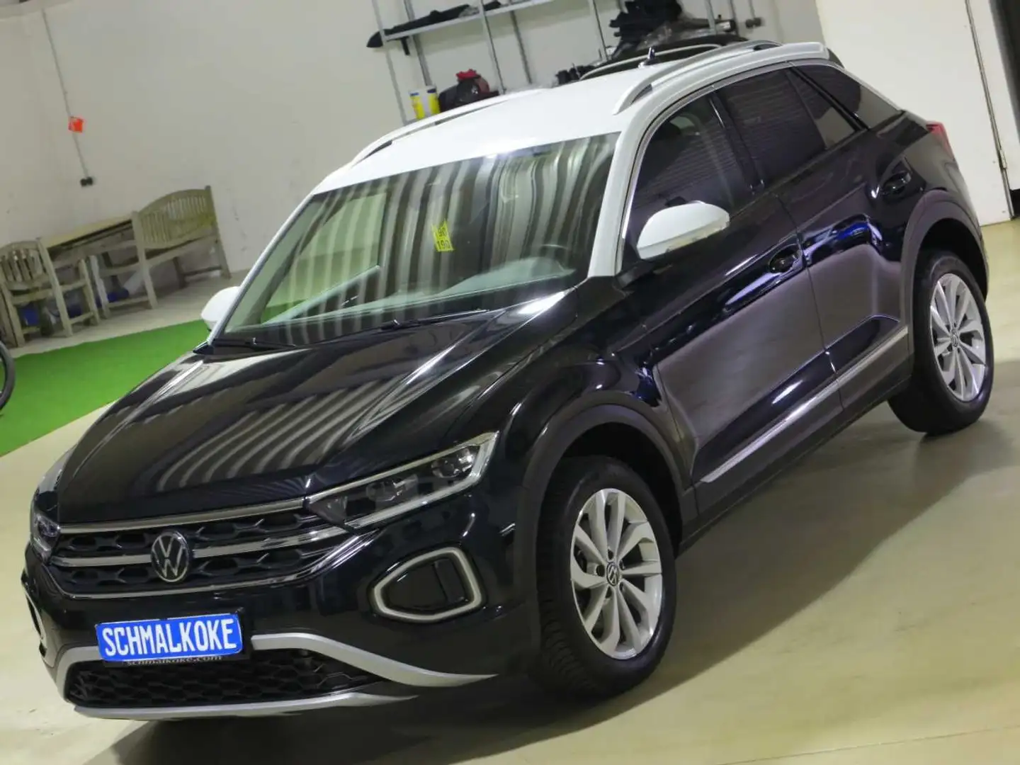 Volkswagen T-Roc 2.0 TDI SCR DSG7 Style AHK Navi DAB ACC Negro - 2