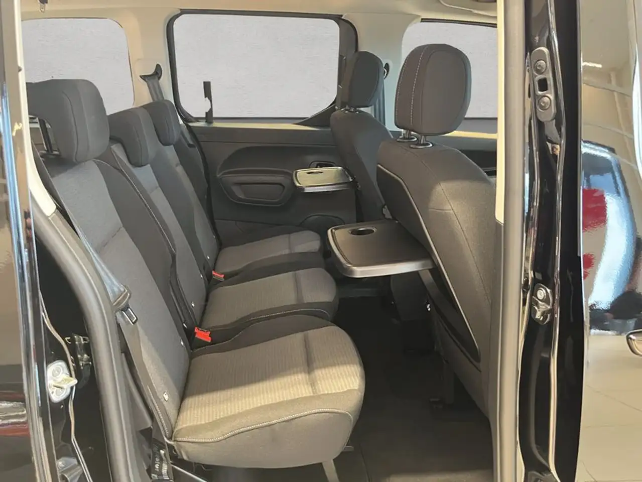 Toyota Proace City Proace City Verso 1.5 D-4D L2 Teamplayer 96 kW, 5- 16