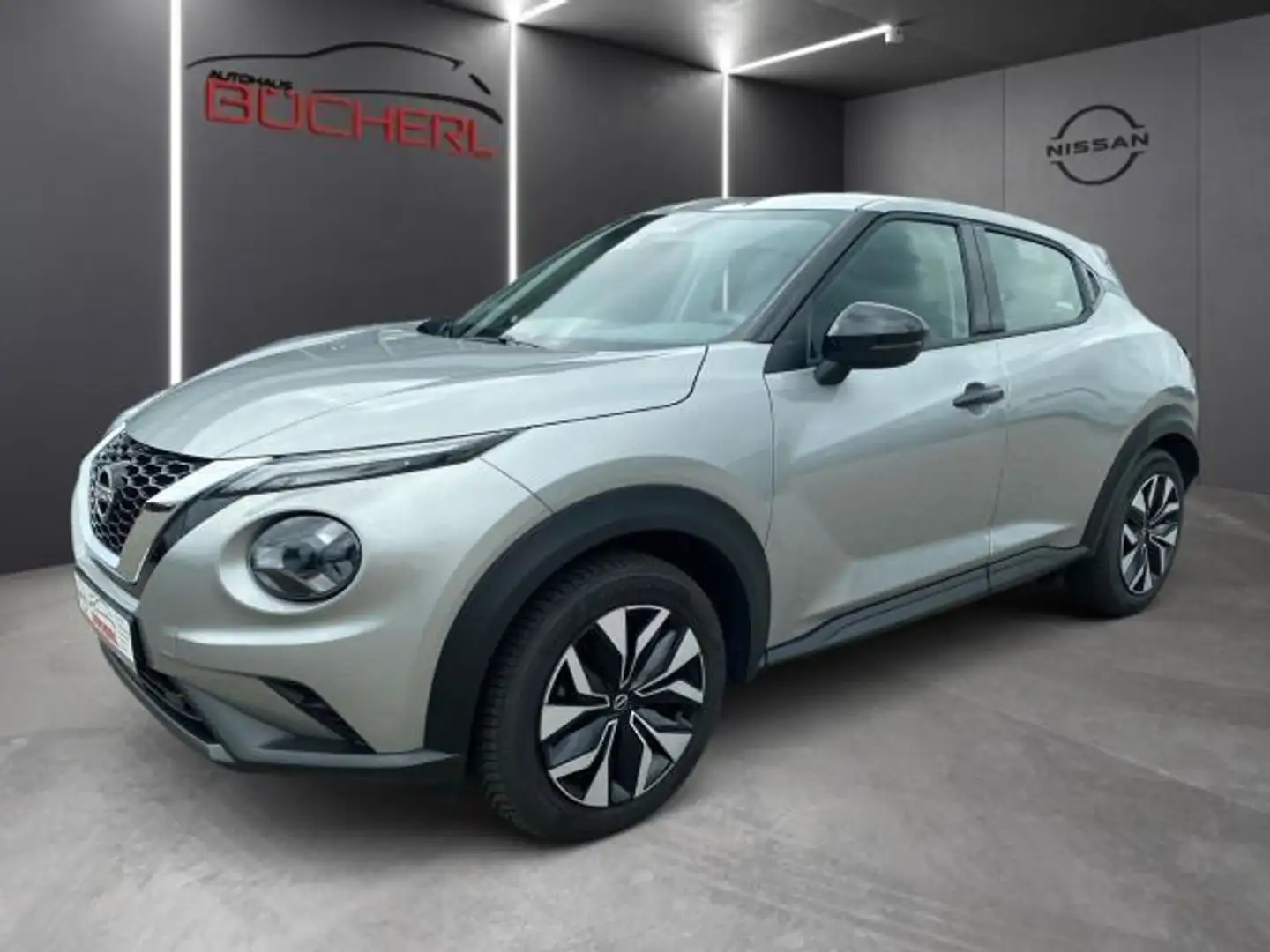 Nissan Juke 1.0 DIG-T  114 PS Acenta, Navi, LED, SHZ Plateado - 2