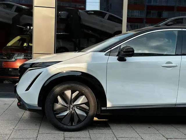 Nissan Ariya view 4