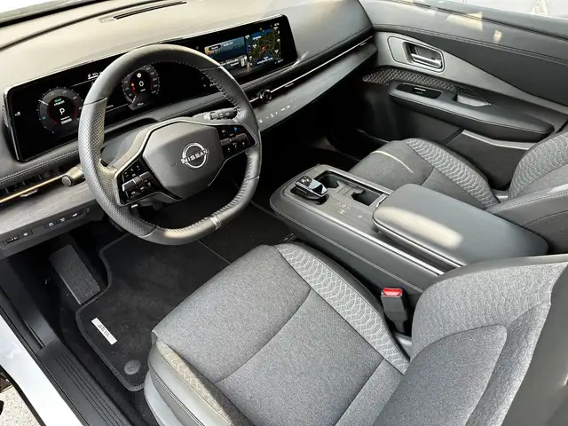 Nissan Ariya view 14