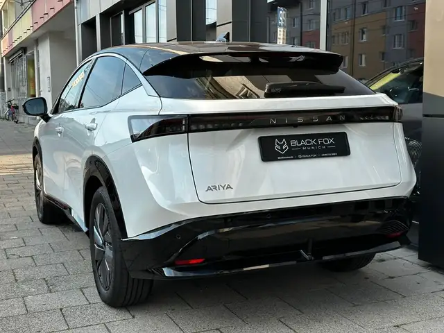 Nissan Ariya view 8