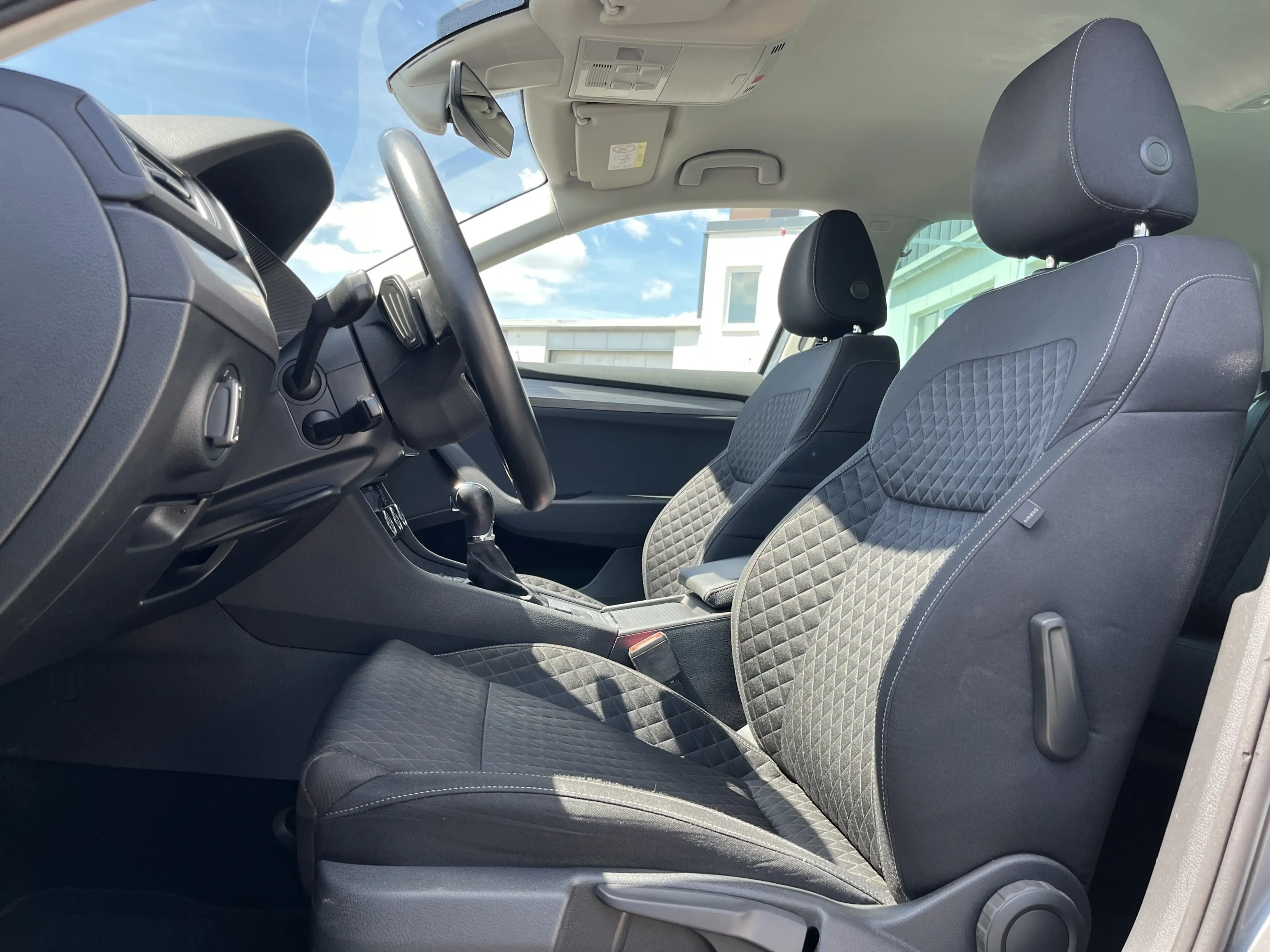 Skoda Superb Combi 2.0 TDI DSG Ambition 125€ m.20% Anz. STHZ — photo 11
