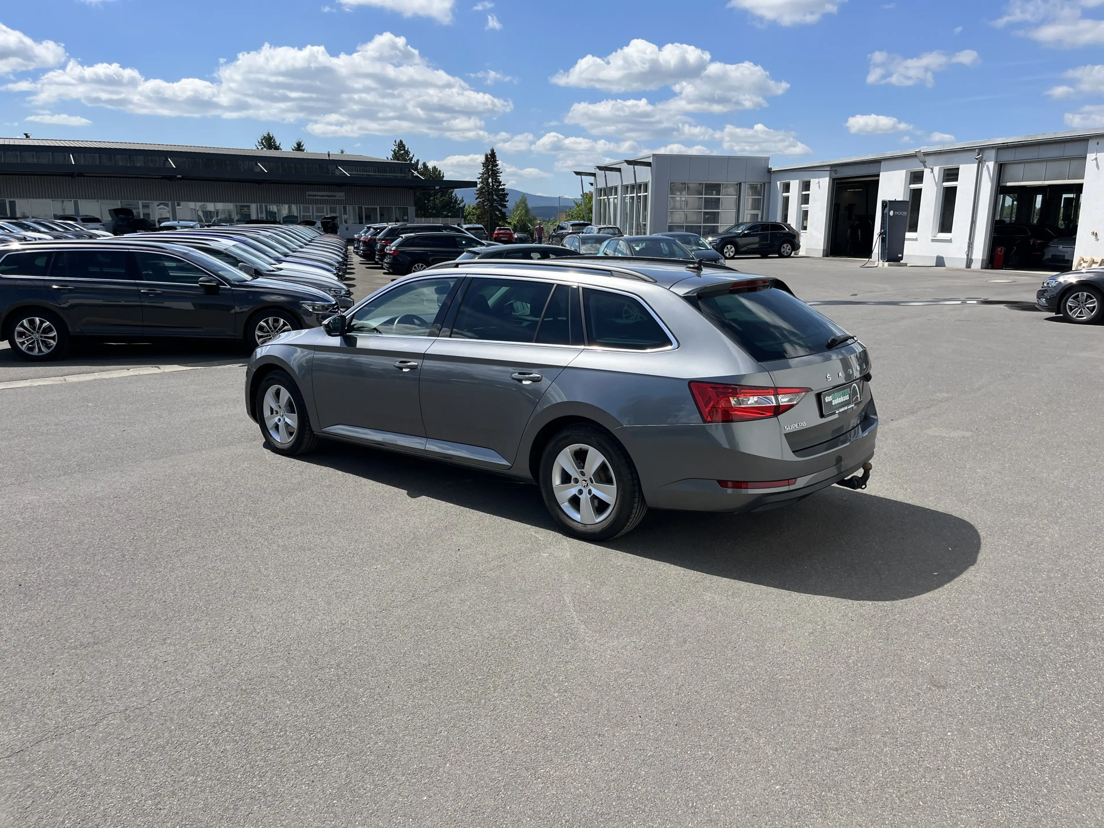 Skoda Superb Combi 2.0 TDI DSG Ambition 125€ m.20% Anz. STHZ — photo 9