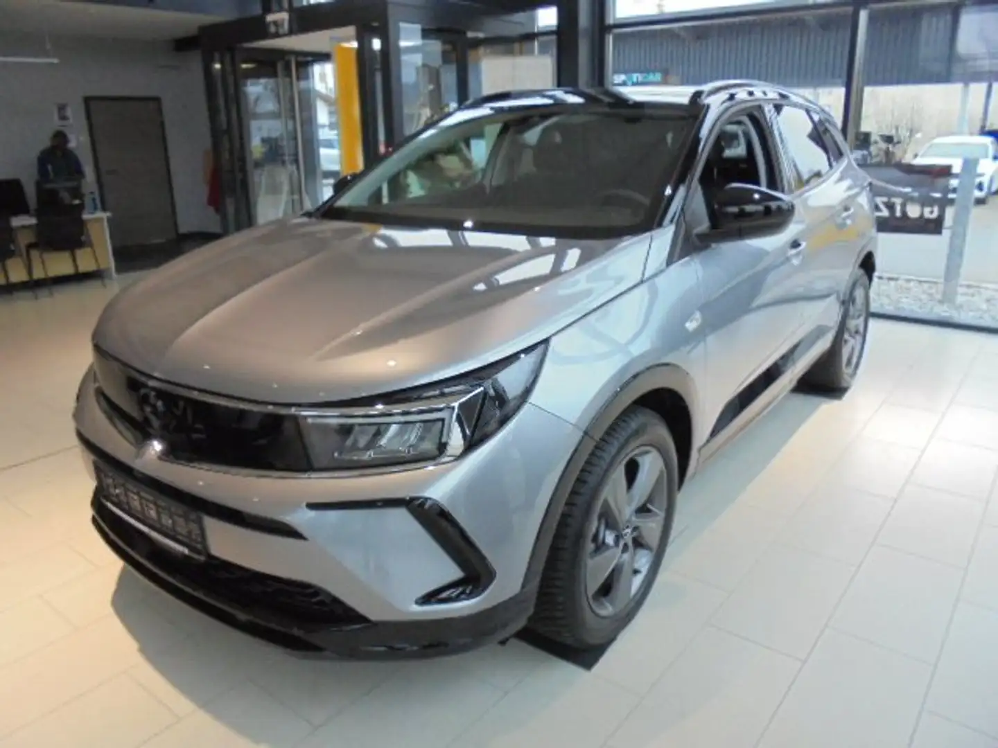 Opel Grandland GS Line Navi-Pro 18Zoll el. Heckklappe Sitzheizung Grau - 1