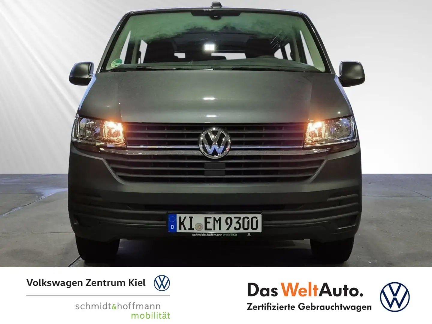 Volkswagen T6.1 Transporter Kombi KR 2.0 TDI AHK+PDC+HHC Klima Einparkhilfe Grau - 2
