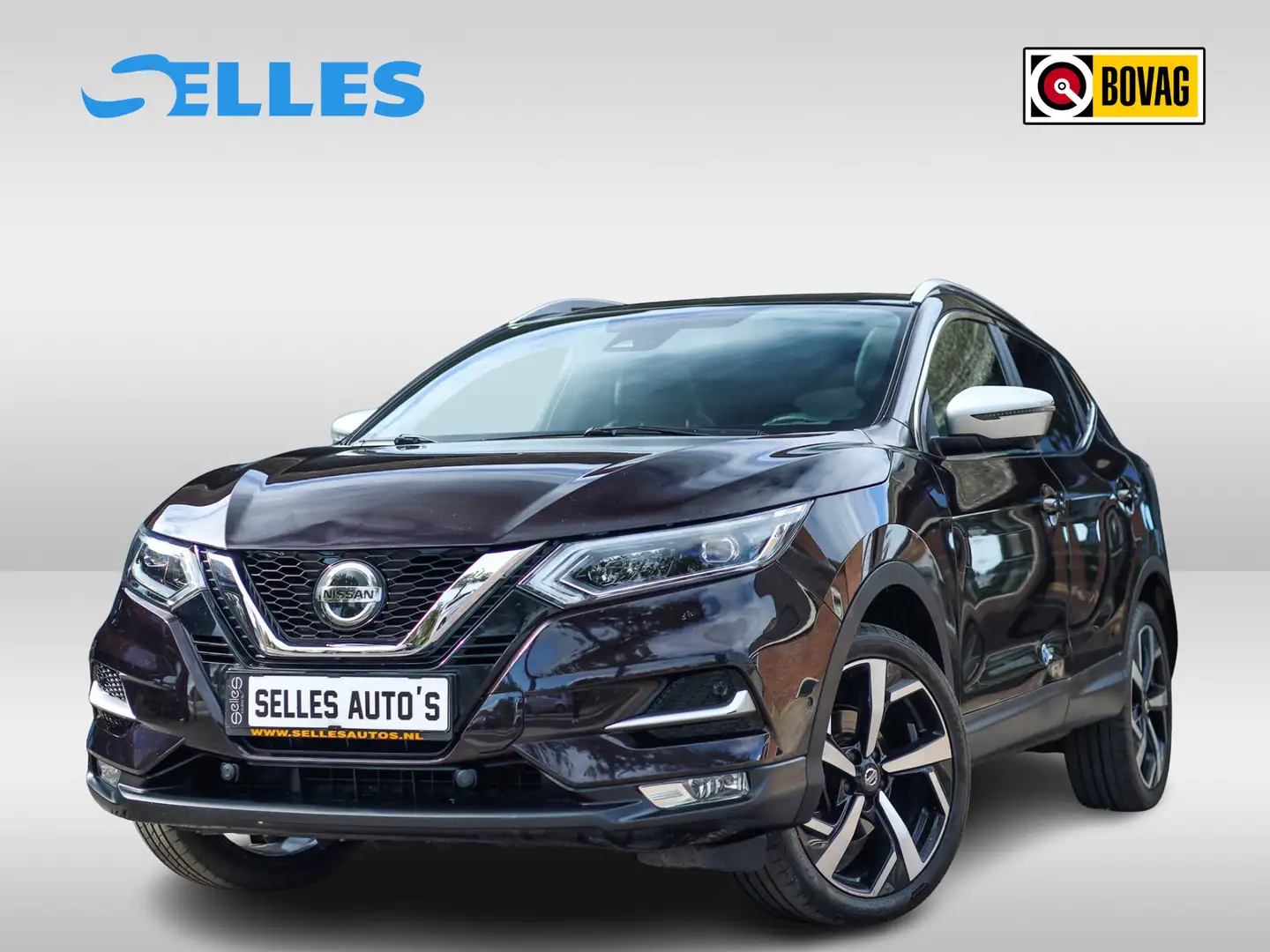 Nissan Qashqai 1.6 Tekna + Panorama dak | Stoelverwarming | 360 C Zwart - 1
