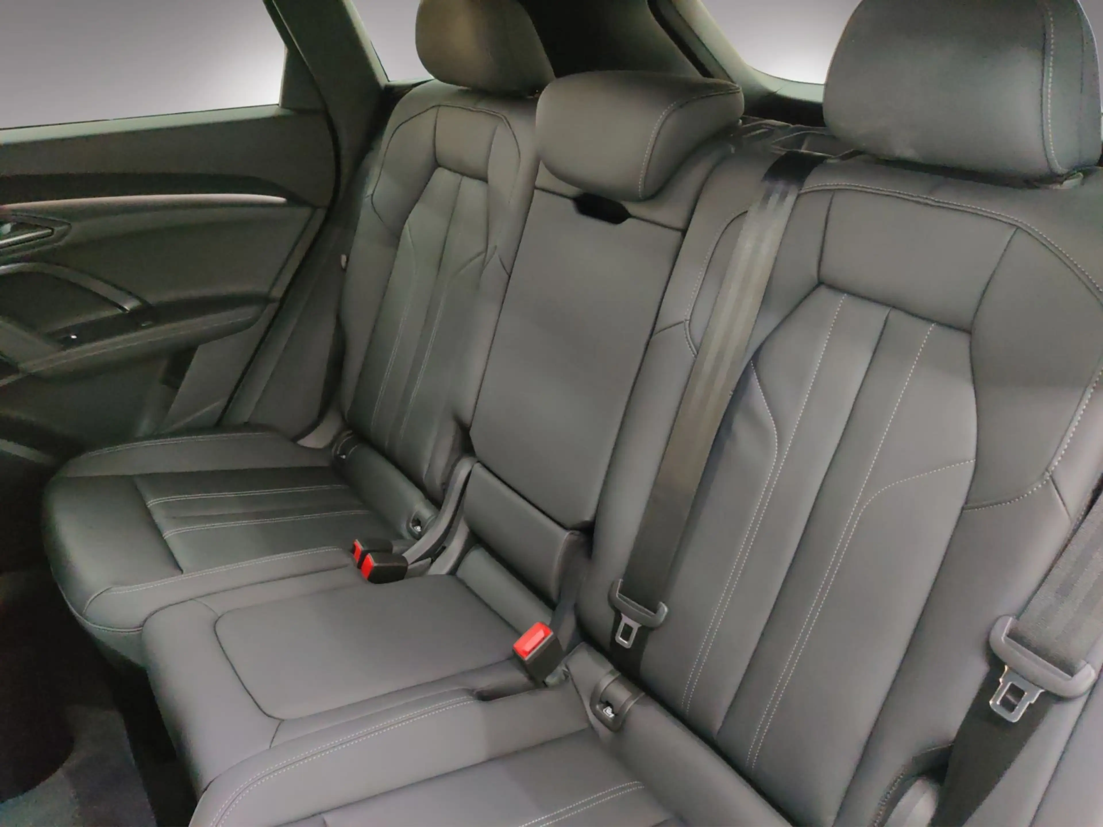 Audi Q5 S line TDI qu. edition one LED+/Tech pro/Luft — photo 13