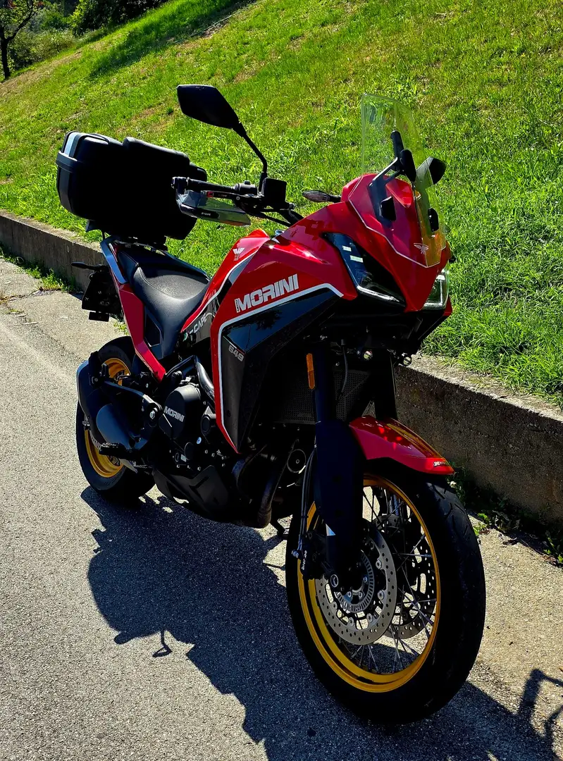 Moto Morini X-Cape Gold Edition Rouge - 2