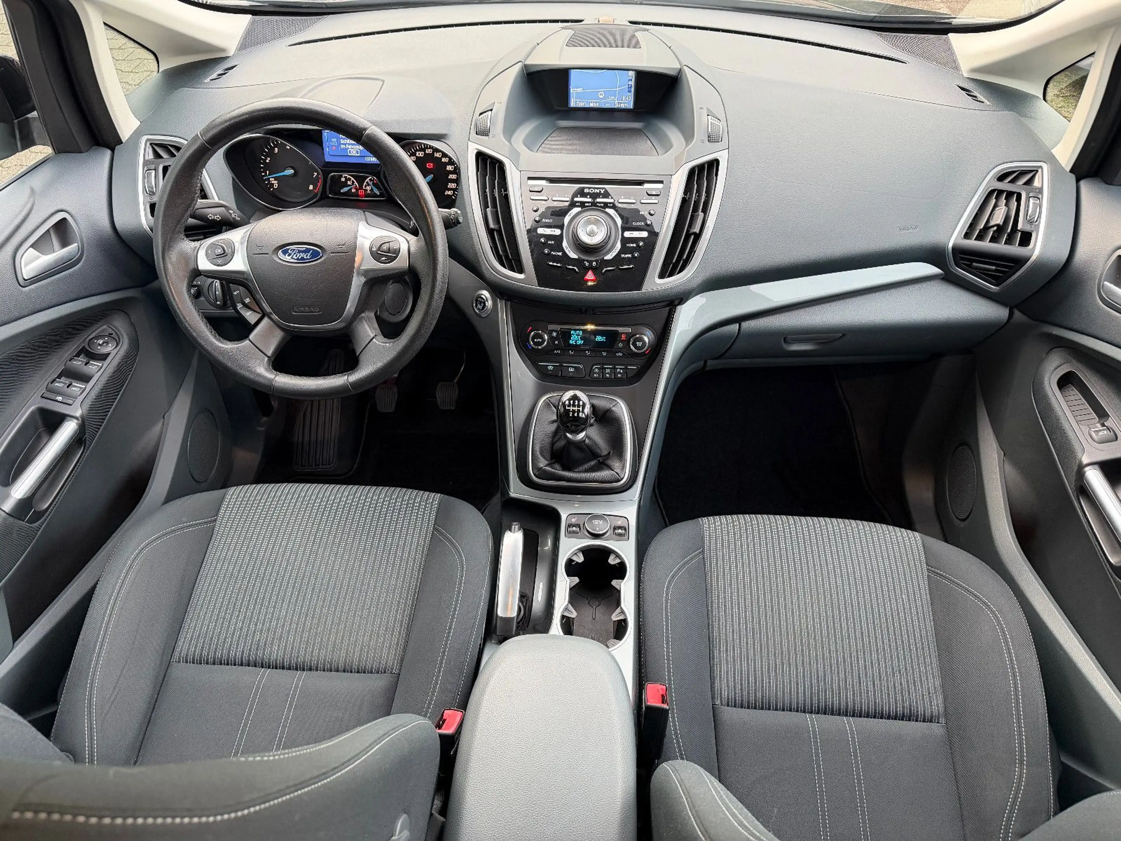 Ford C-Max Titanium/NAVI/GARANTIE/KAMERA/ALU/ — photo 10
