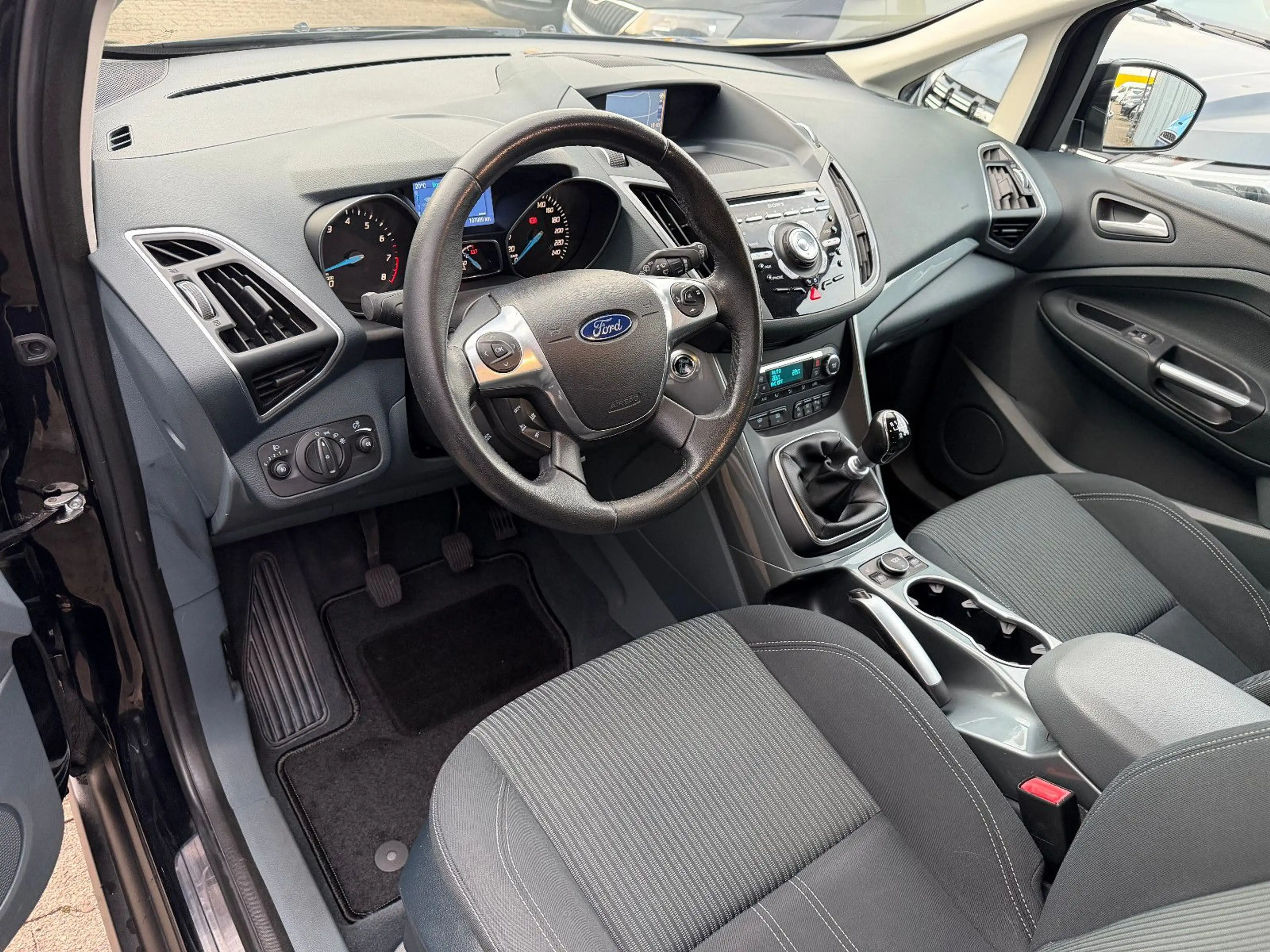 Ford C-Max Titanium/NAVI/GARANTIE/KAMERA/ALU/ — photo 15