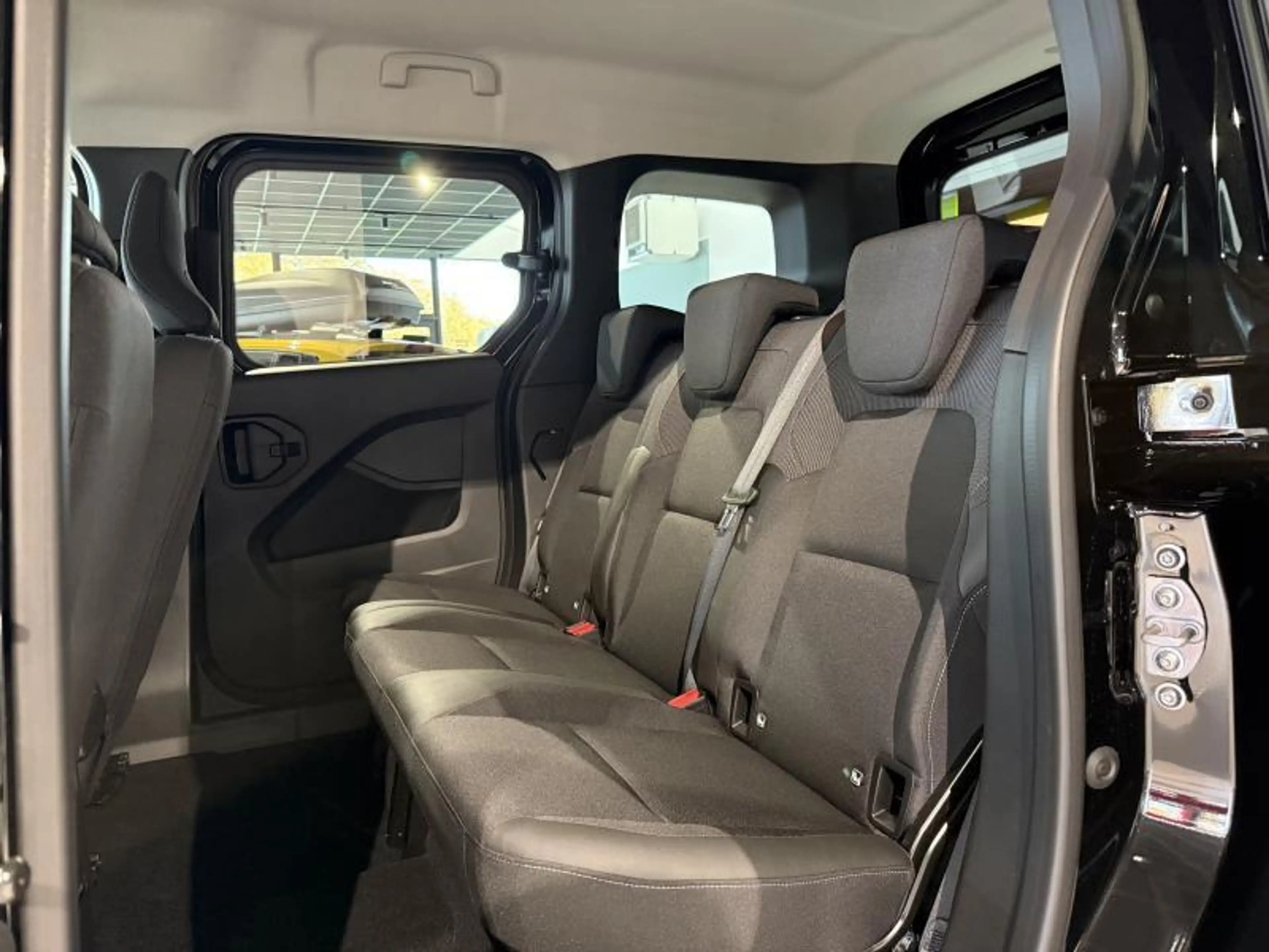 Renault Kangoo EQUILIBRE TCE 100 — photo 9
