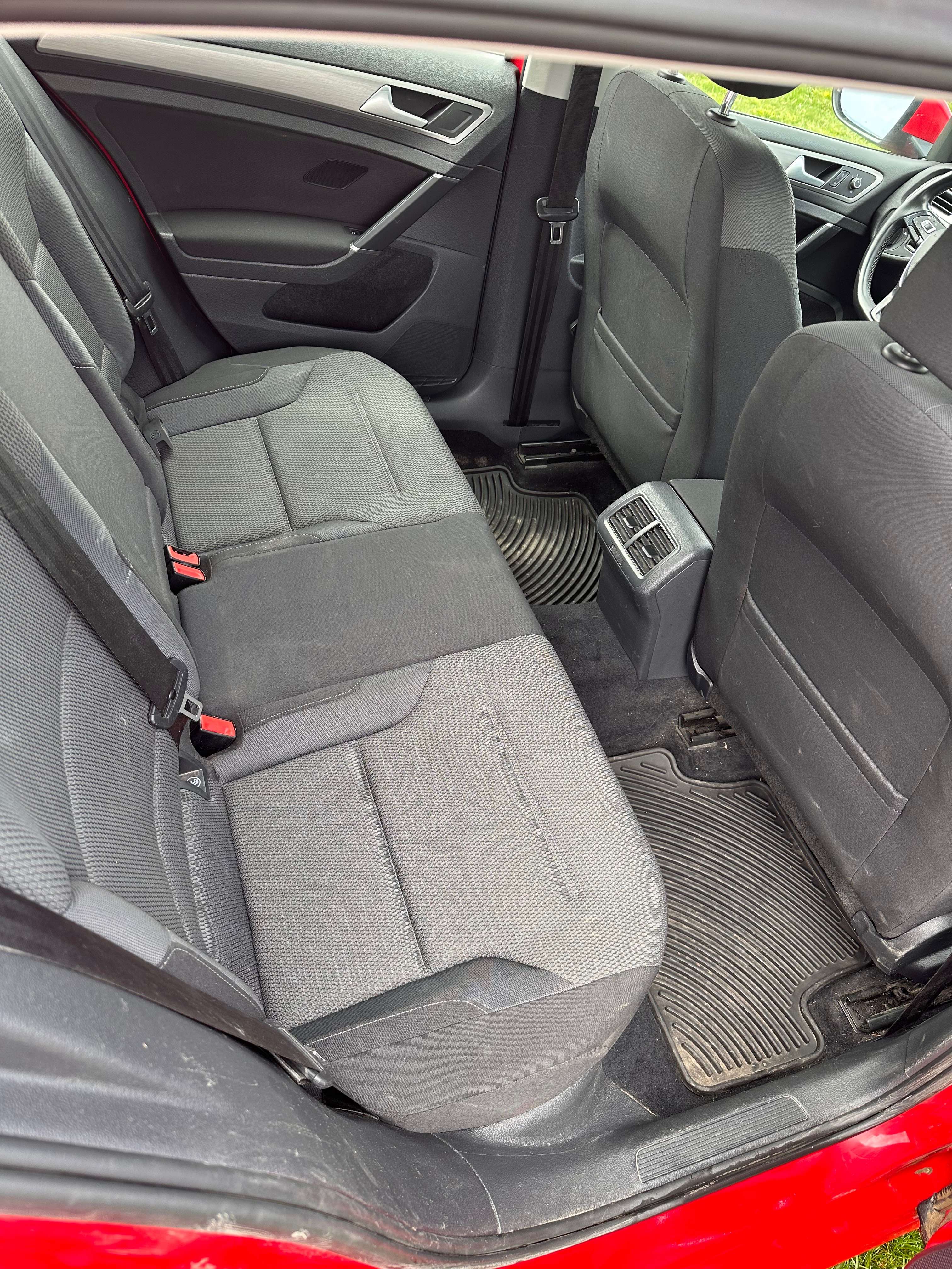 2015 Volkswagen Golf Comfortline alt 5