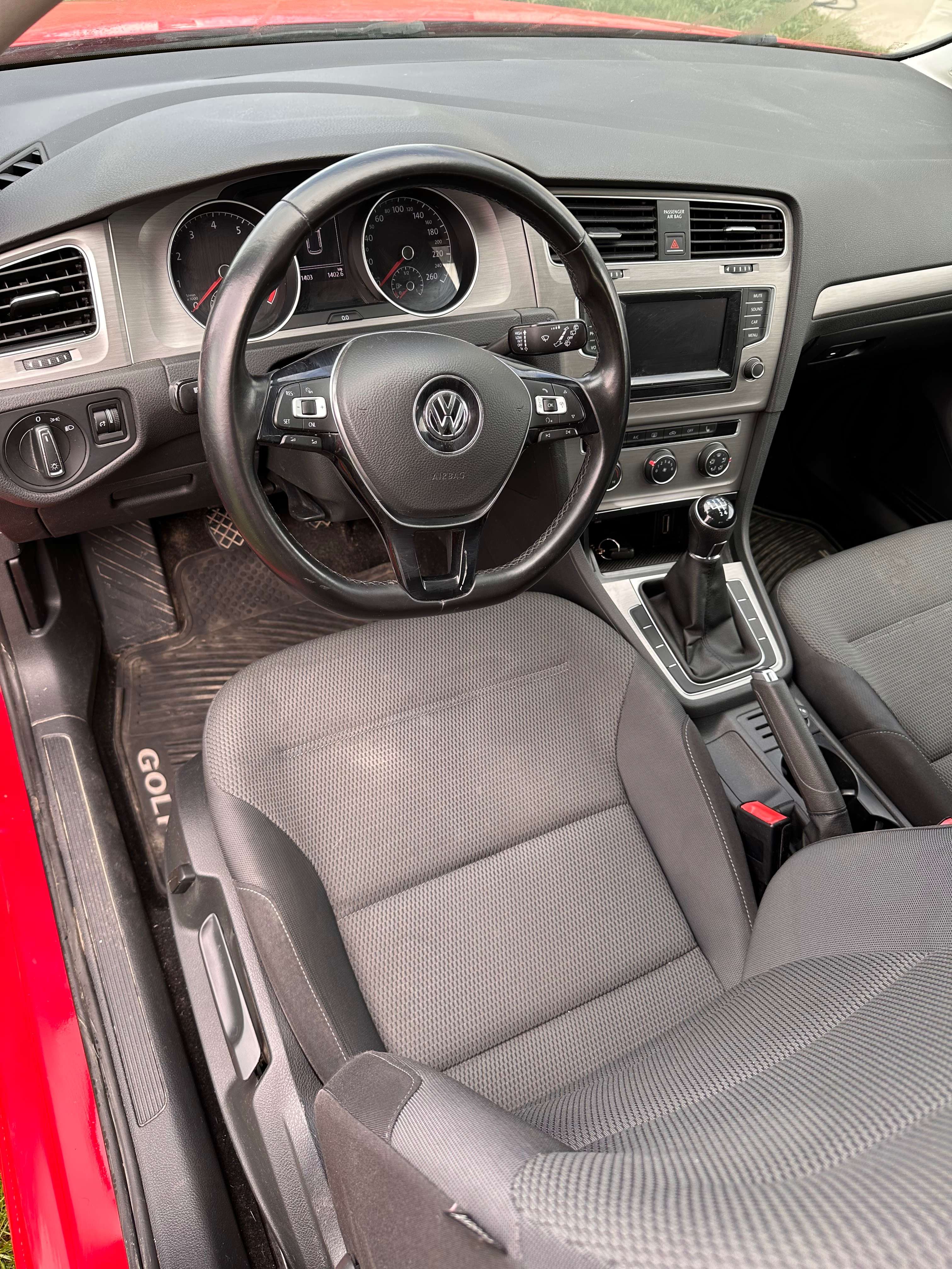 2015 Volkswagen Golf Comfortline thumb 8