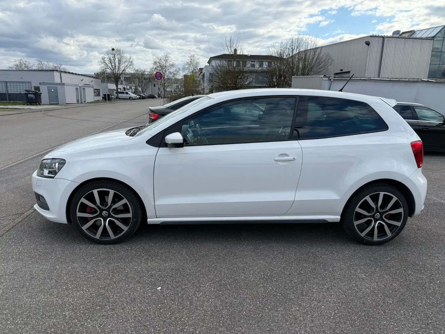 Volkswagen Polo V GTI*SHZ*Automatik-DSG*Klimauatomatik* Weiß - 2