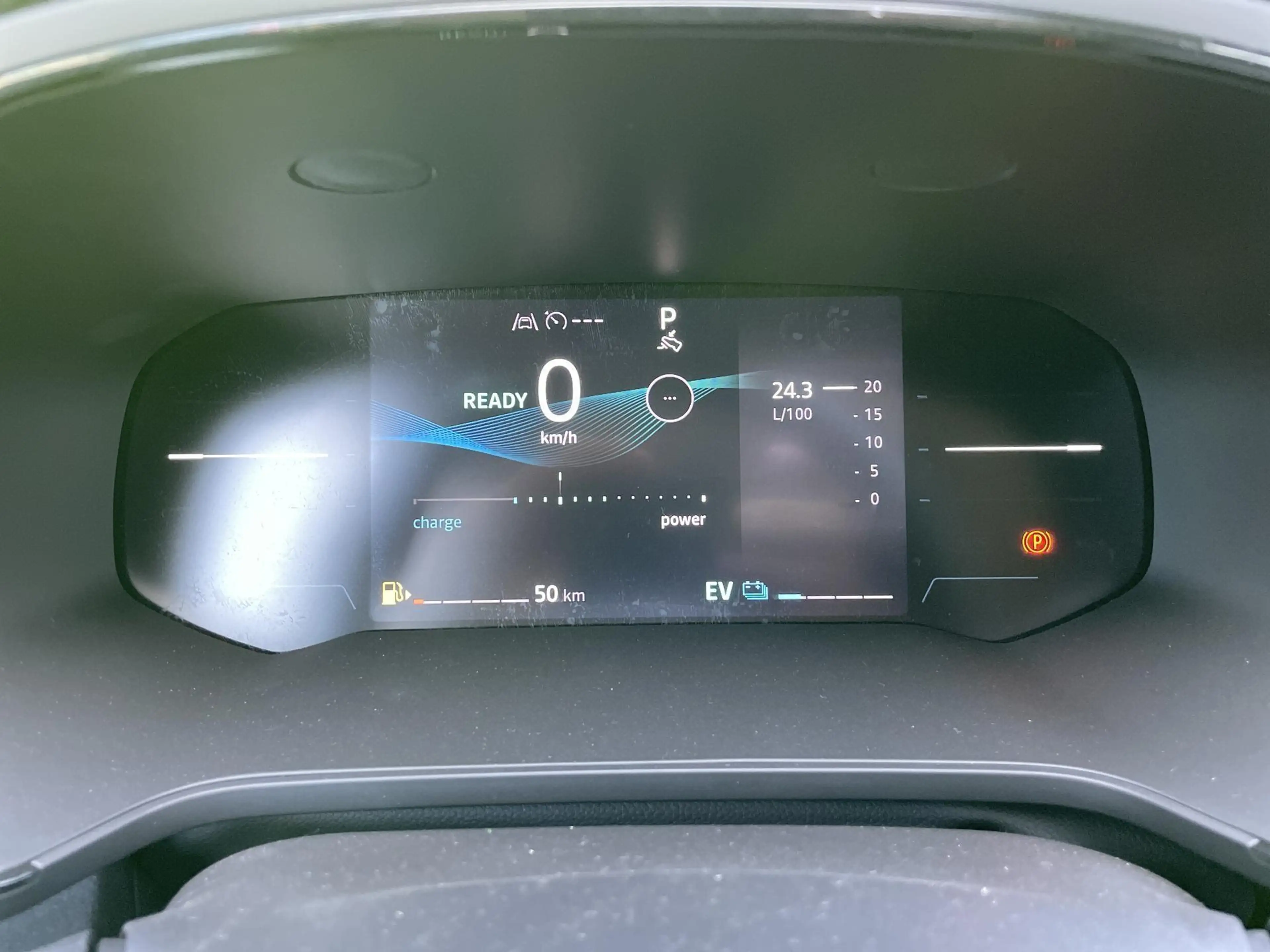 Mitsubishi Grandis 1.8 HEV Intense | Apple Carplay/Android Auto|telef — photo 14