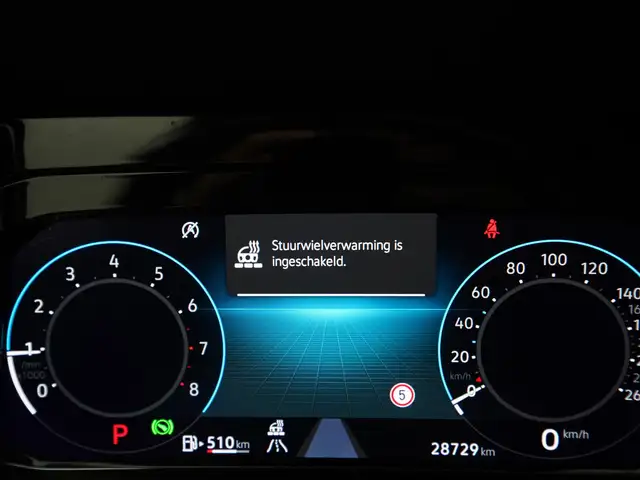 Volkswagen Golf view 23