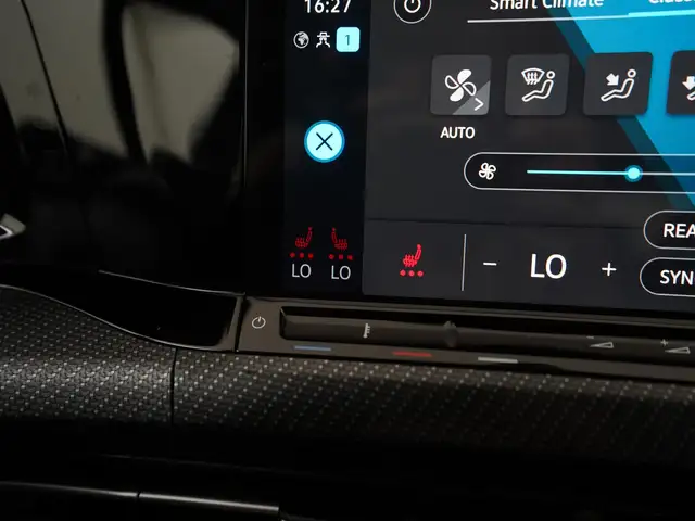 Volkswagen Golf view 22