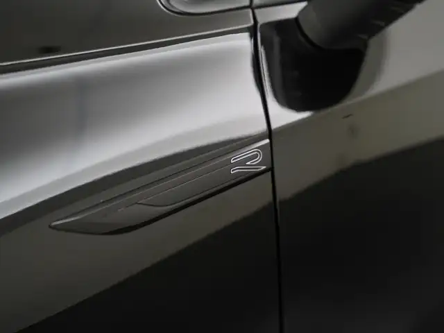 Volkswagen Golf view 25