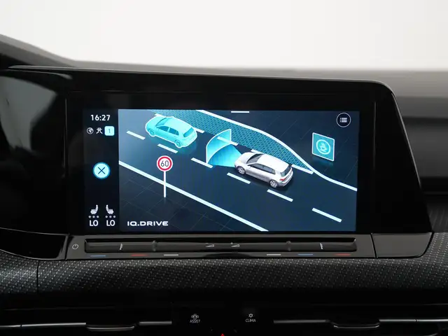 Volkswagen Golf view 18