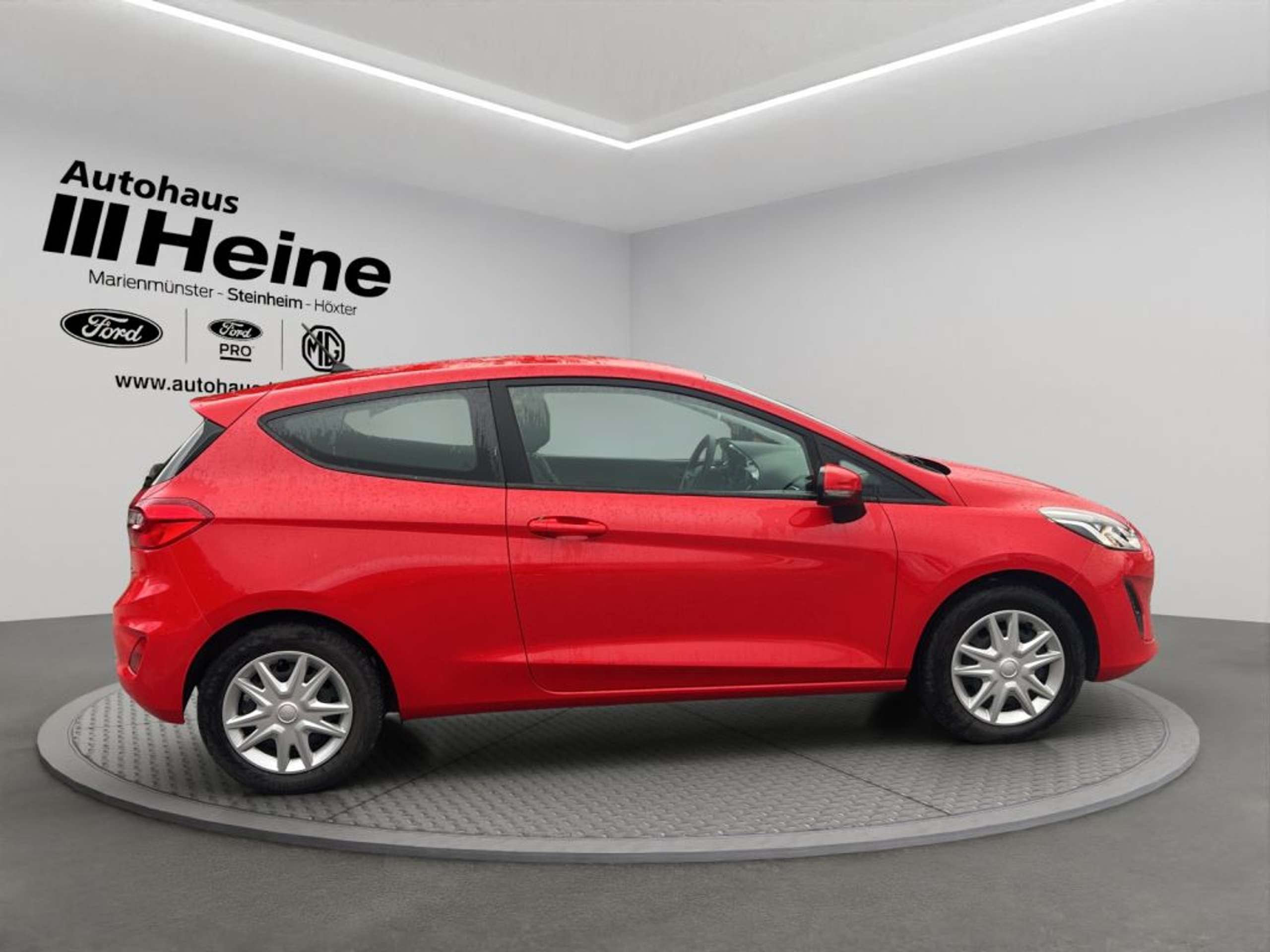 Fahrzeugabbildung Ford Fiesta 1.1 S&S TREND *KLIMA+AUDIOSYSTEM* - mit KI generiert/bearbeitet
