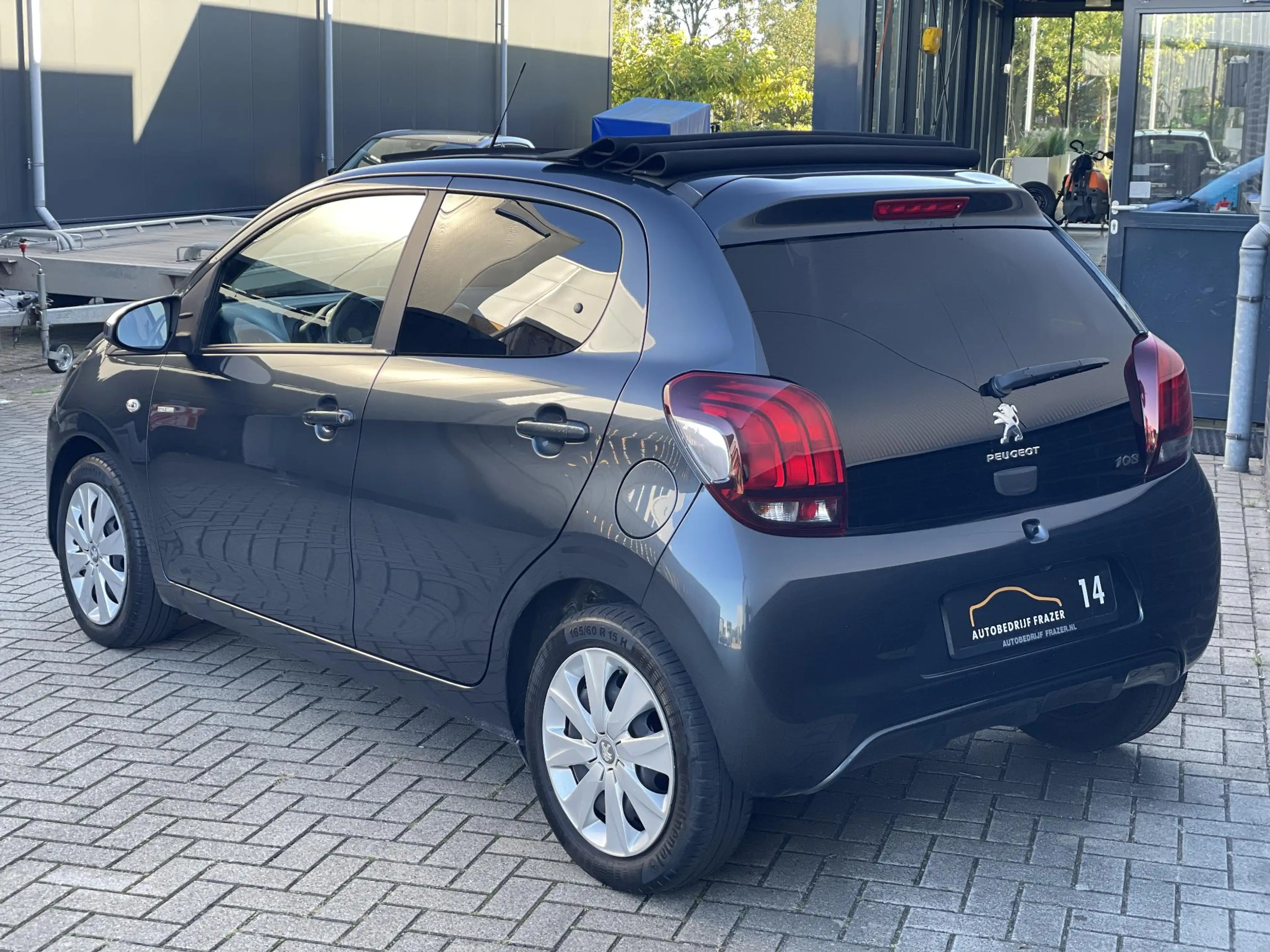 Peugeot 108 1.0 e-VTi Active TOP CABRIO! — photo 4